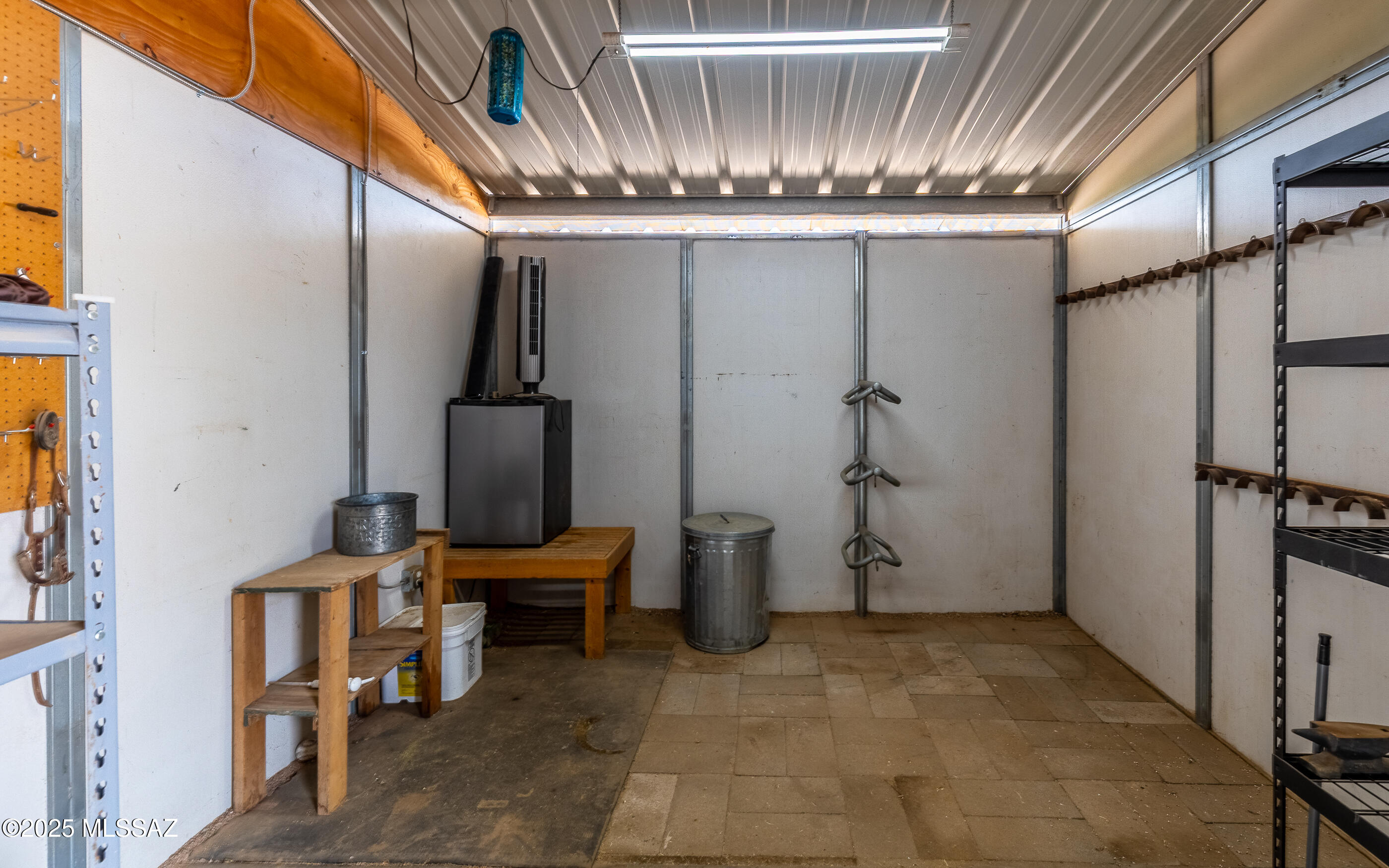 3348 W Thunderbird Trail