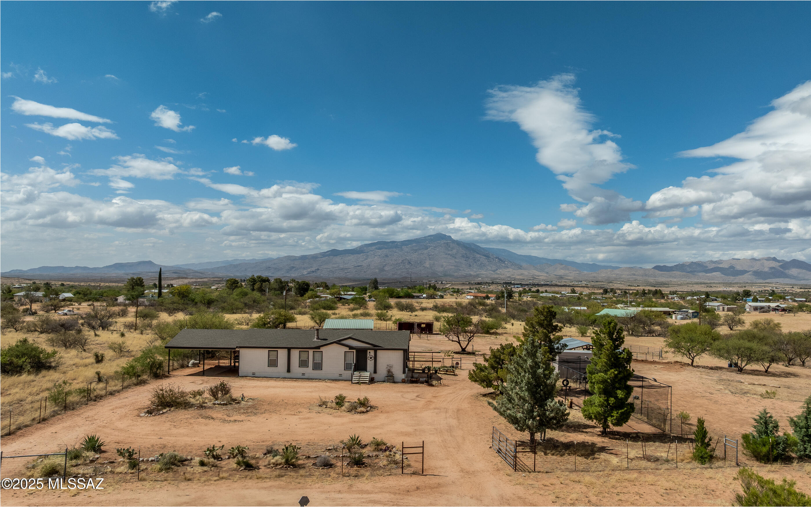 3348 W Thunderbird Trail