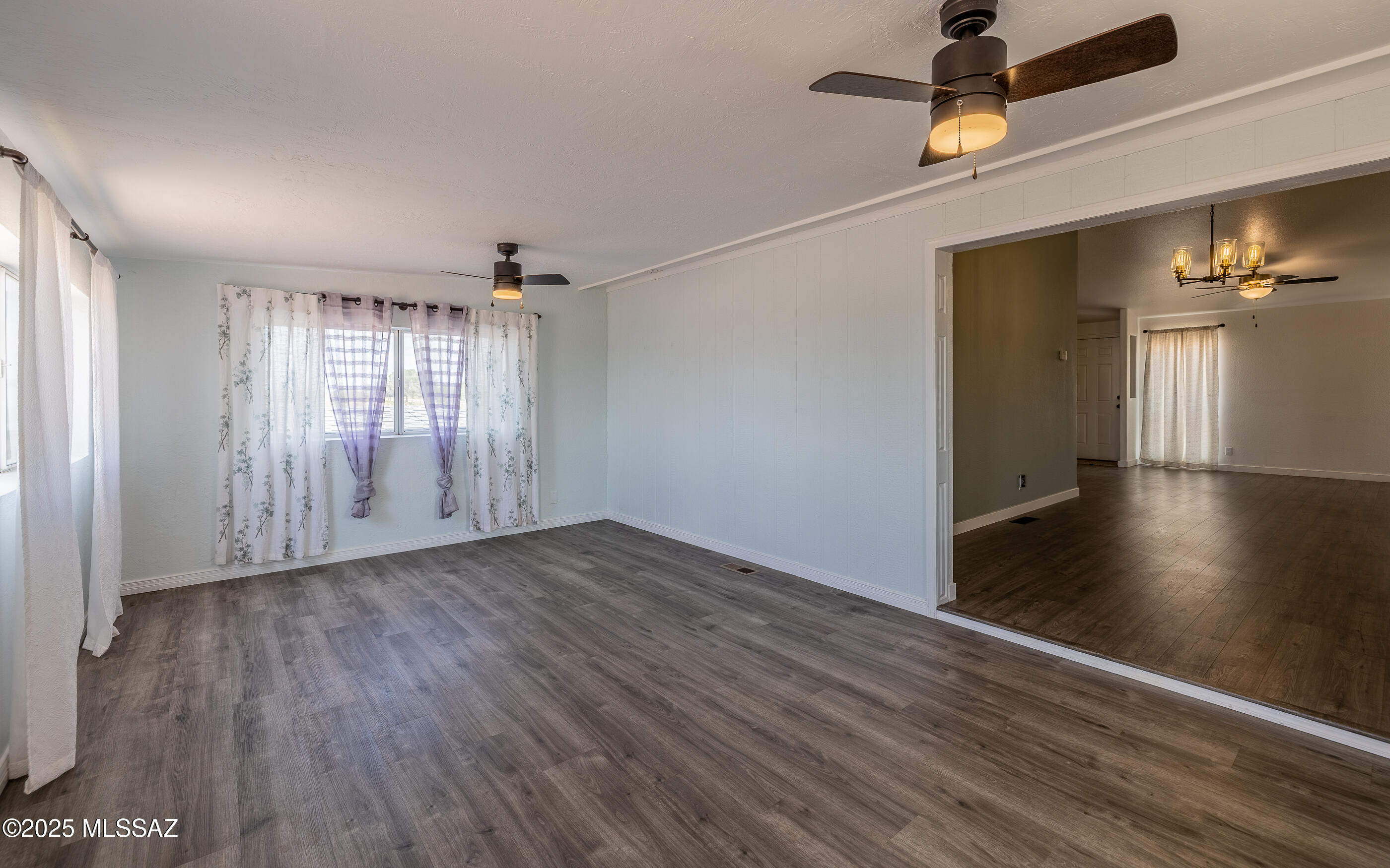 3348 W Thunderbird Trail