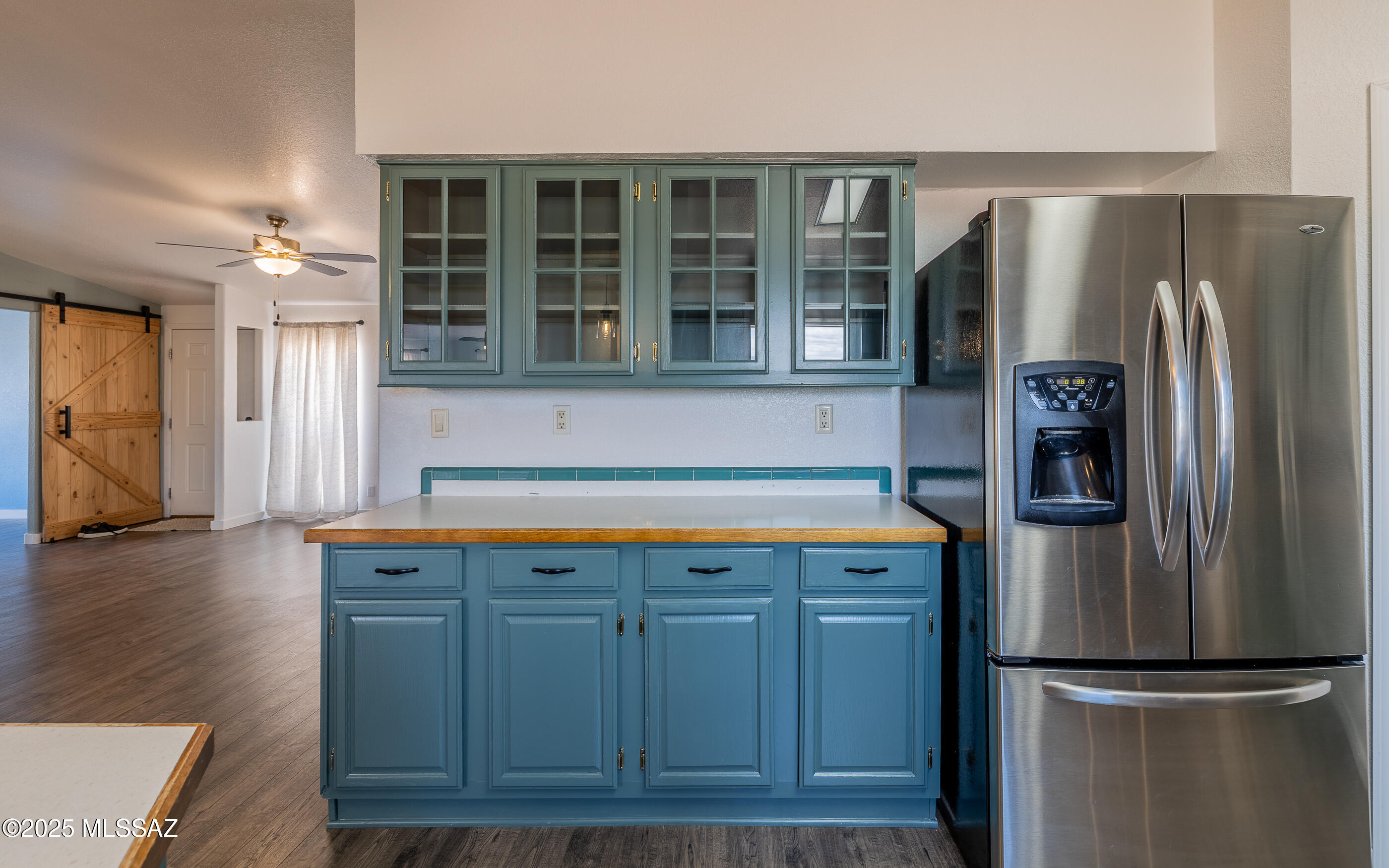 3348 W Thunderbird Trail