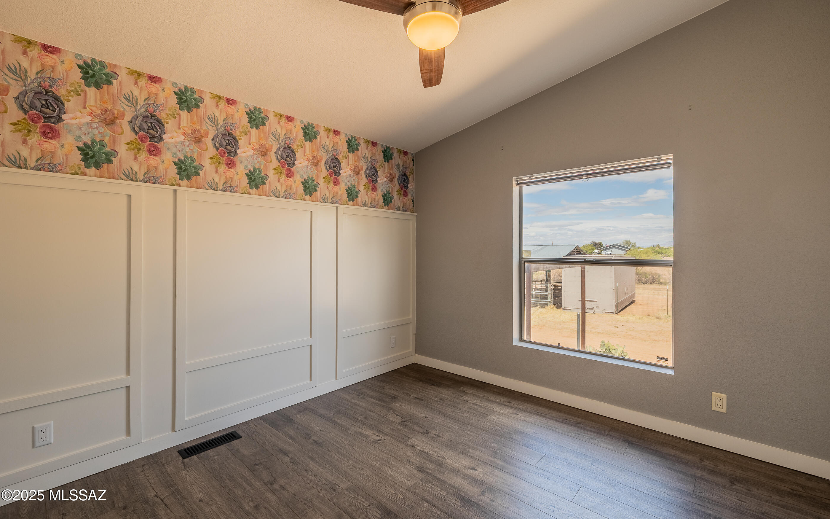 3348 W Thunderbird Trail