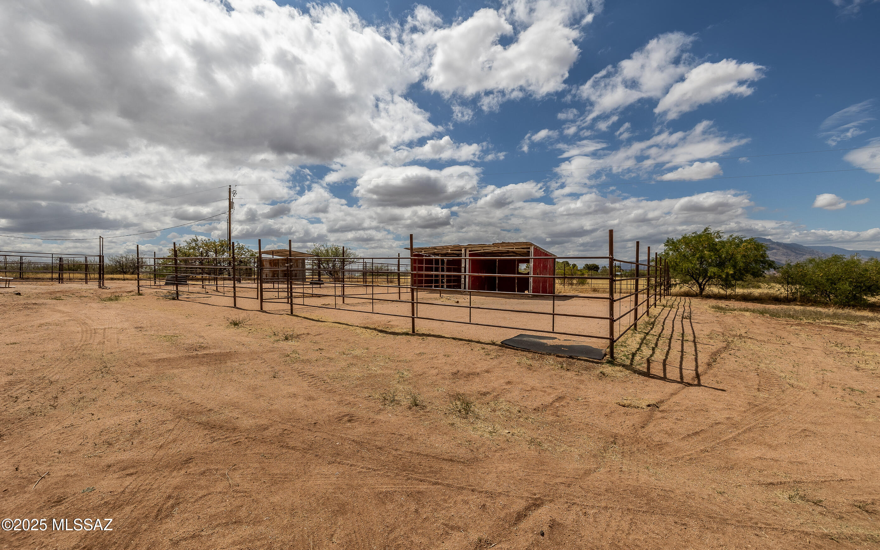 3348 W Thunderbird Trail