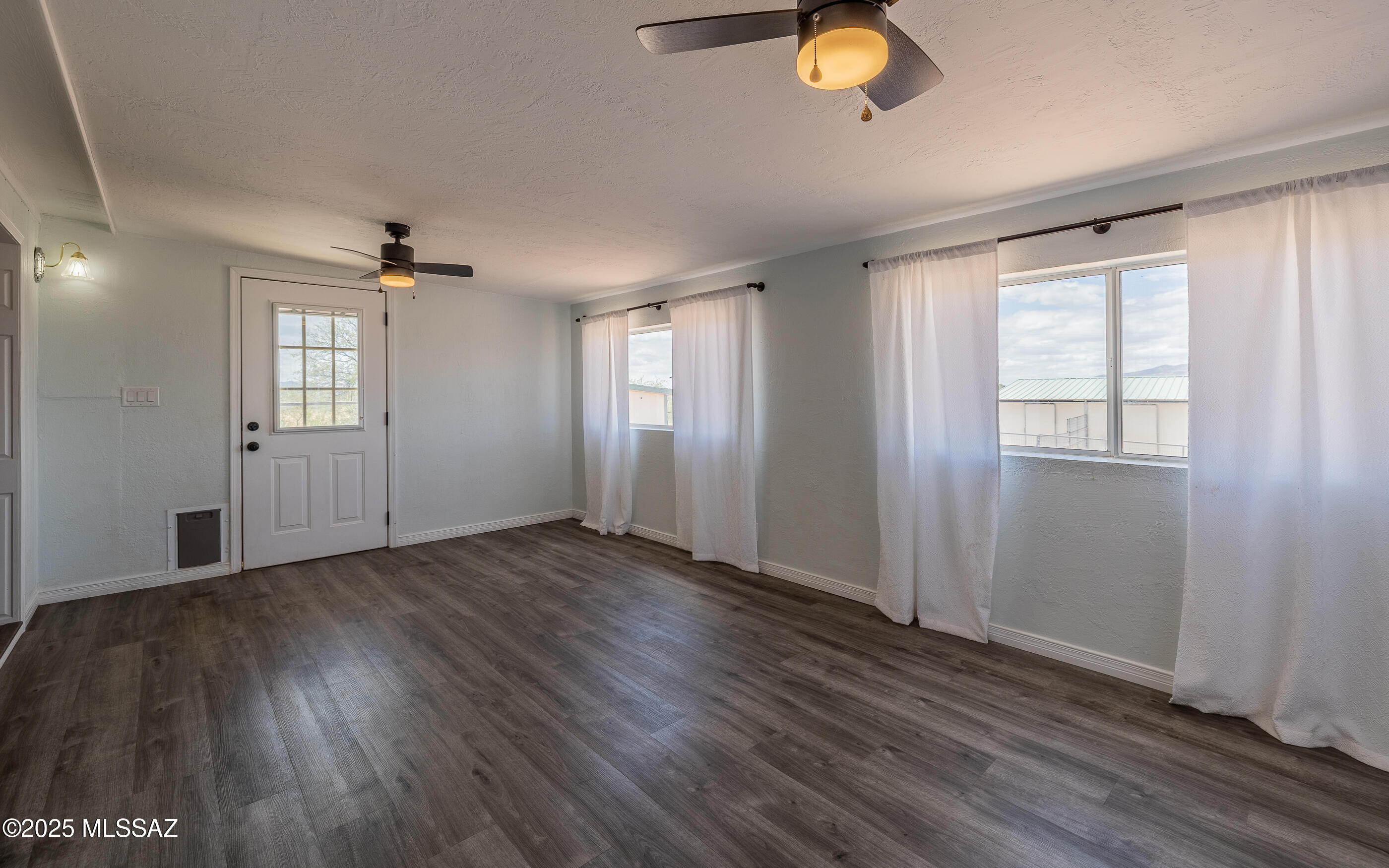 3348 W Thunderbird Trail