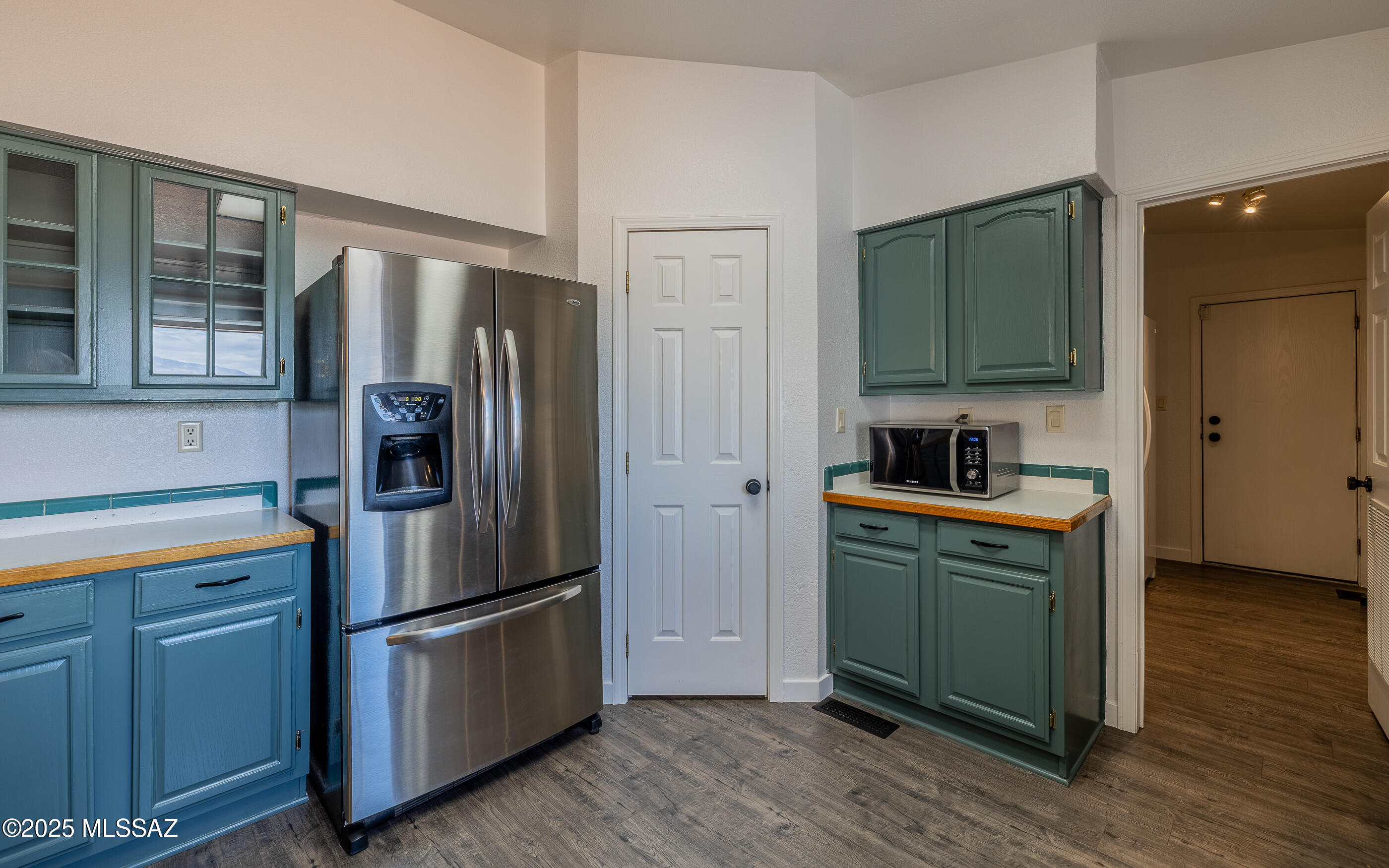 3348 W Thunderbird Trail