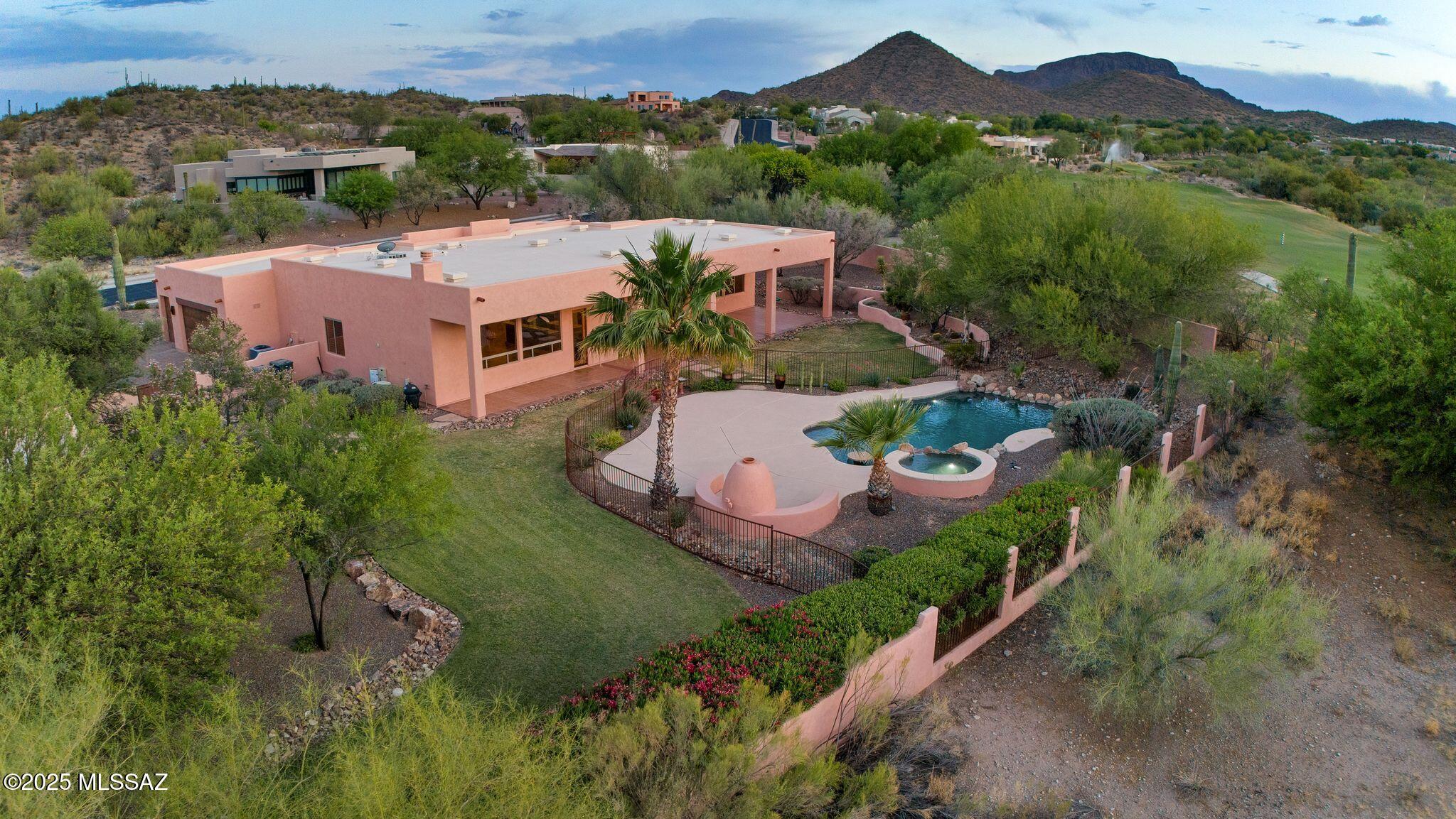 3276 W Tumamoc Drive