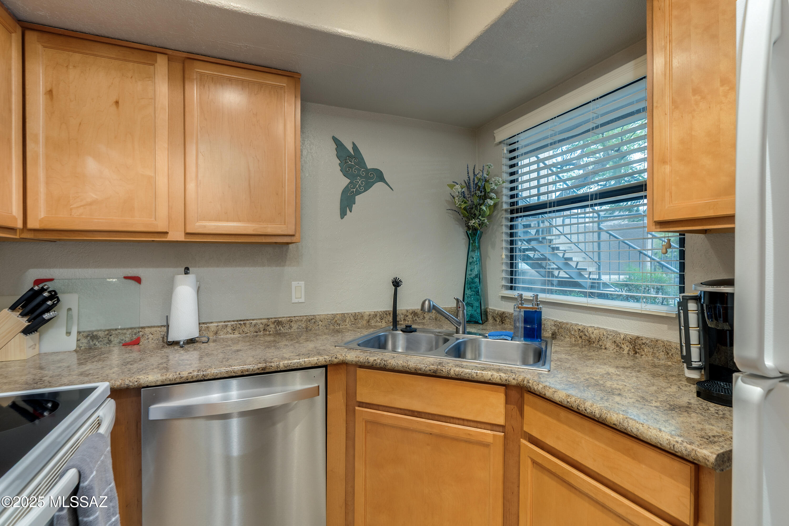 5855 N Kolb Road Unit: 1102