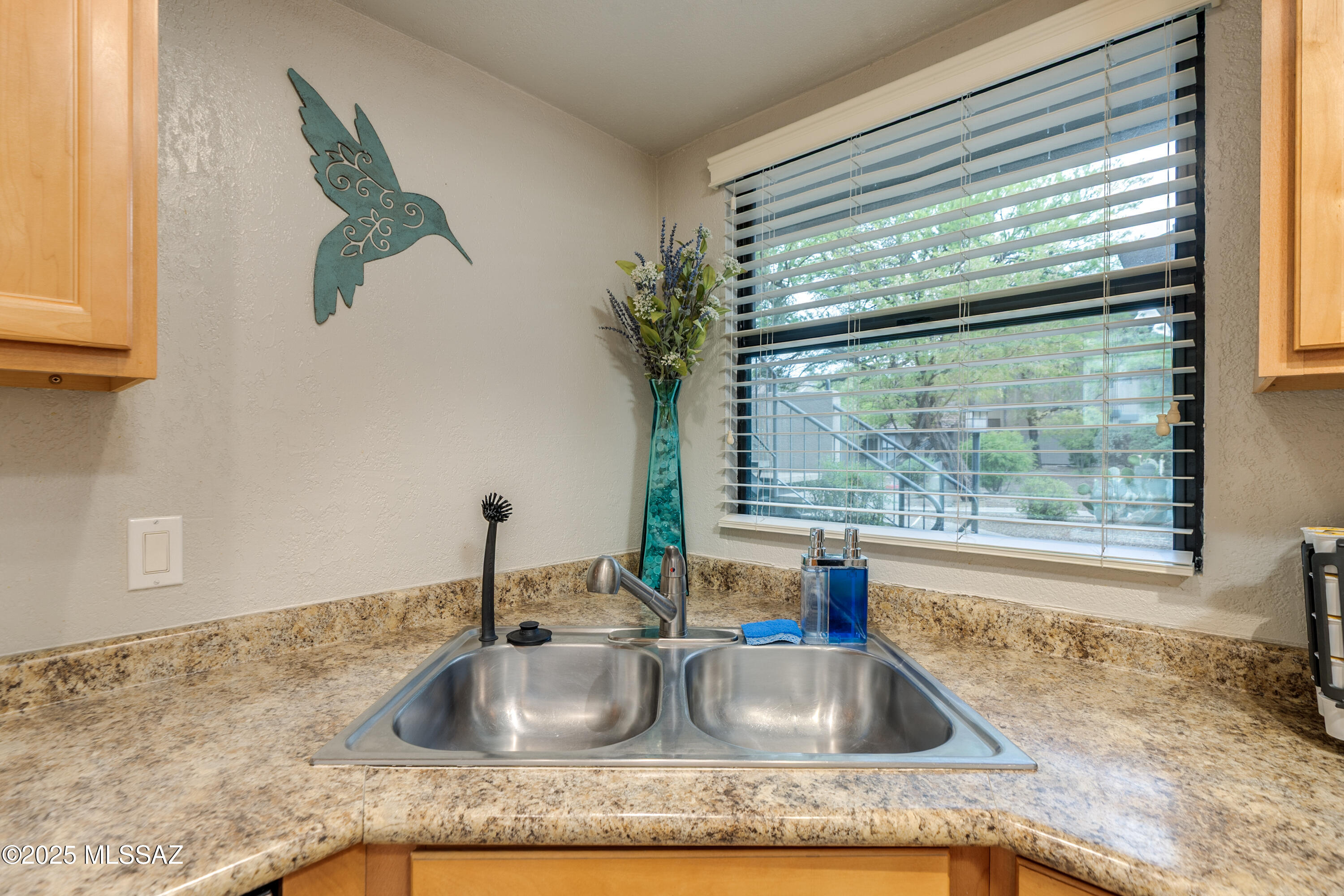 5855 N Kolb Road Unit: 1102