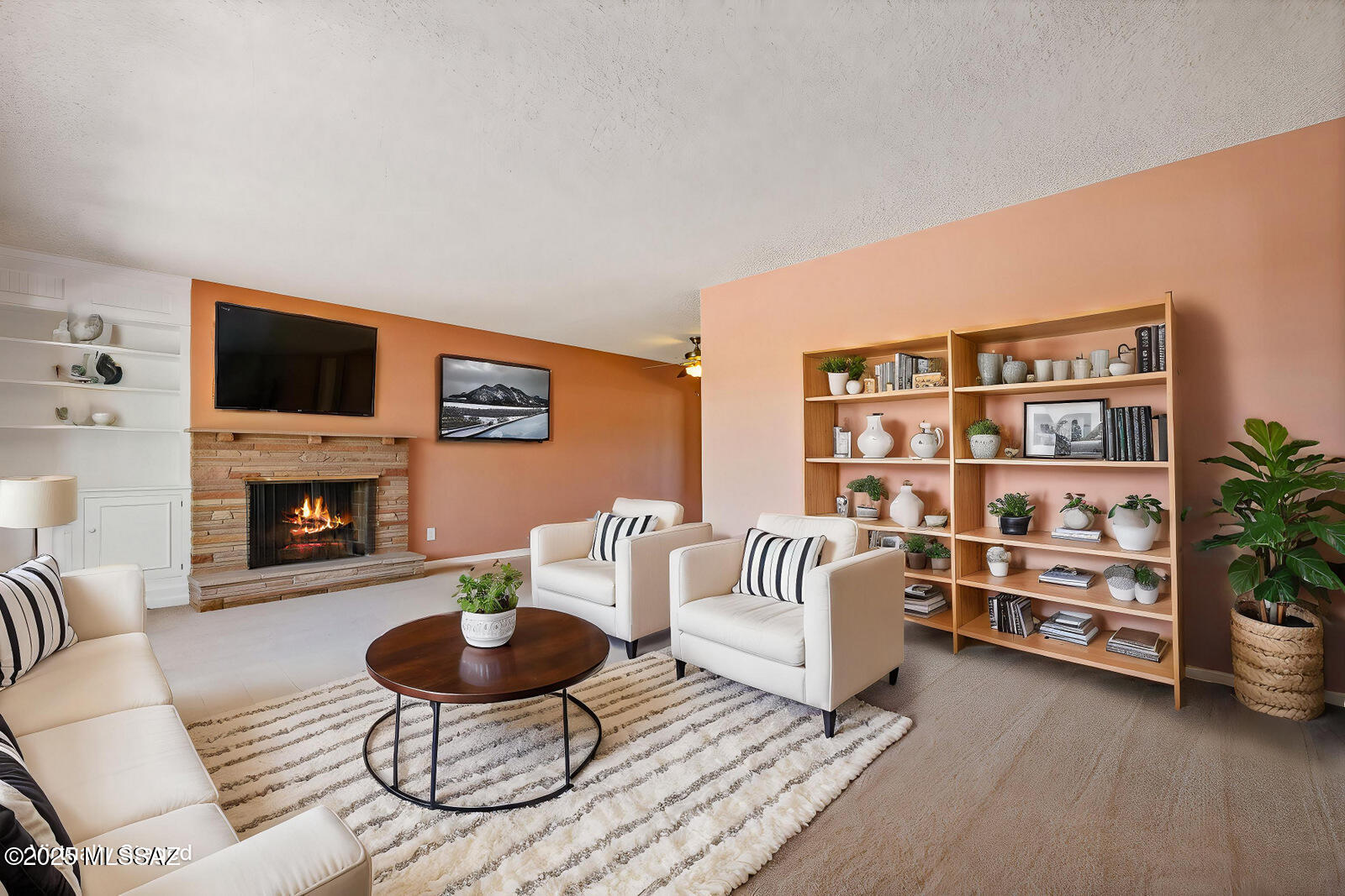 5731 E Holmes Street