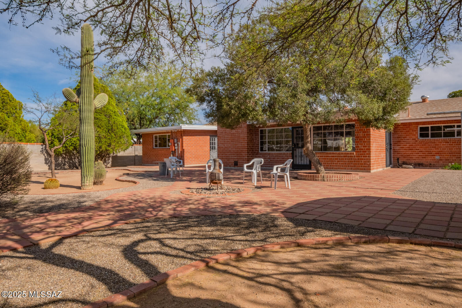 5731 E Holmes Street