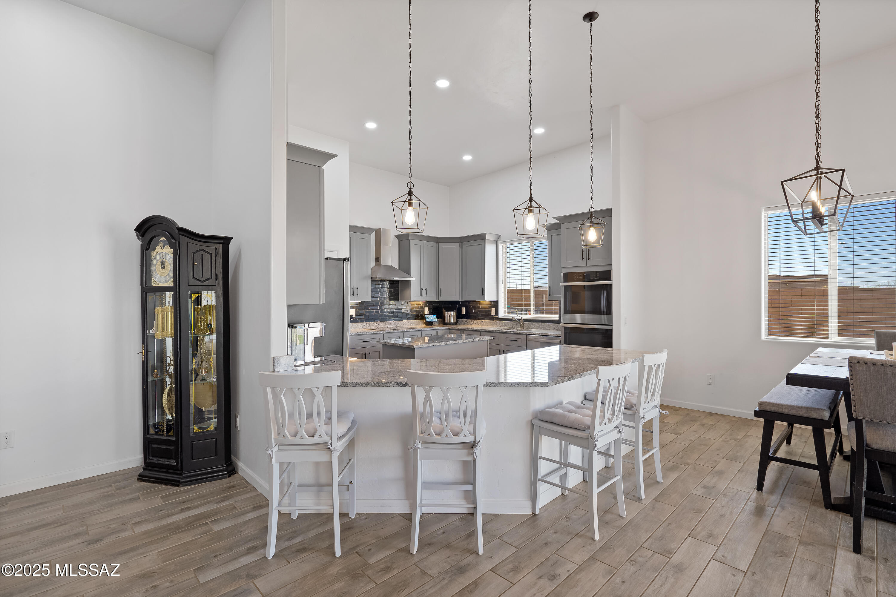 3337 E Wet Sand Place