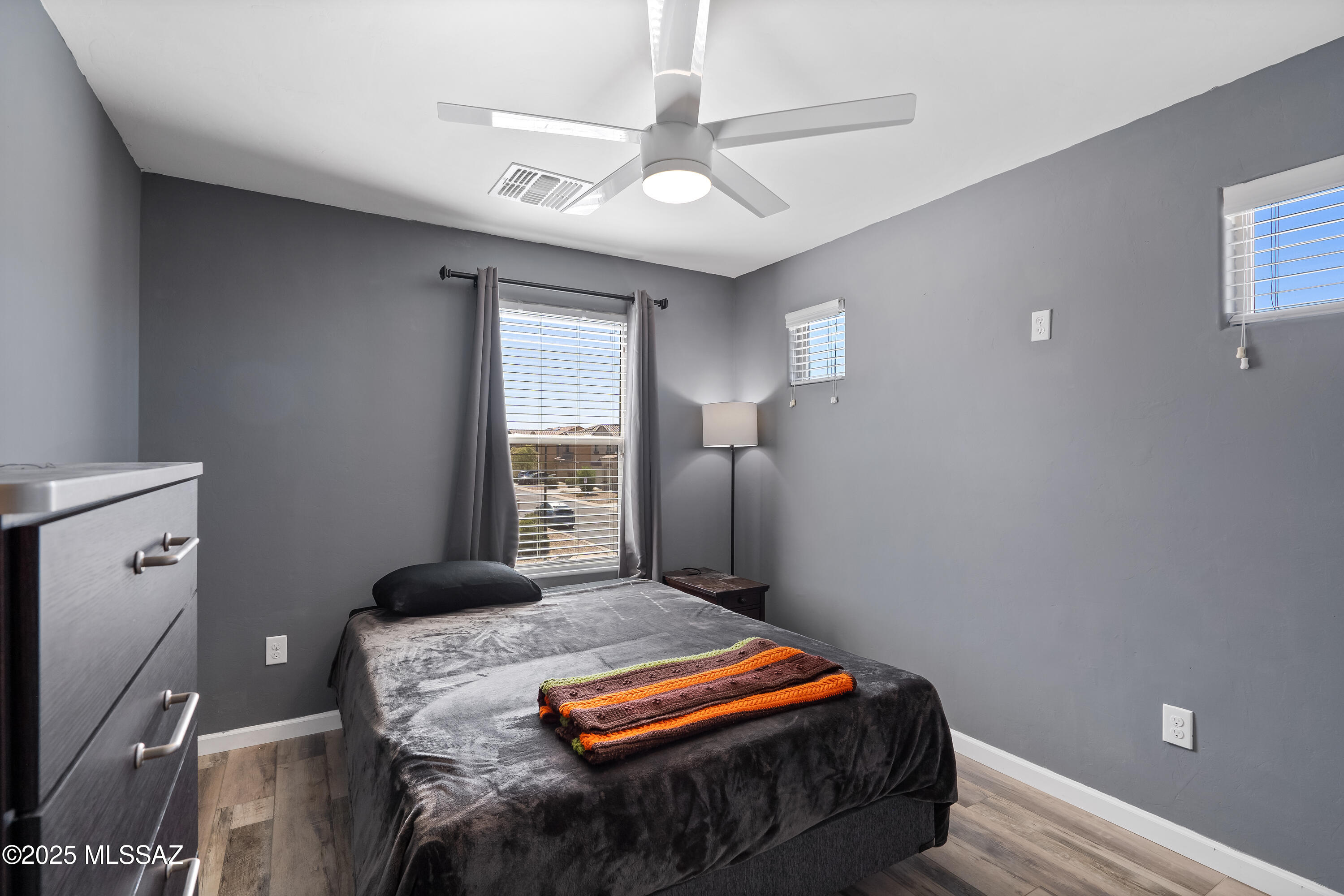 6494 E Brushback Loop