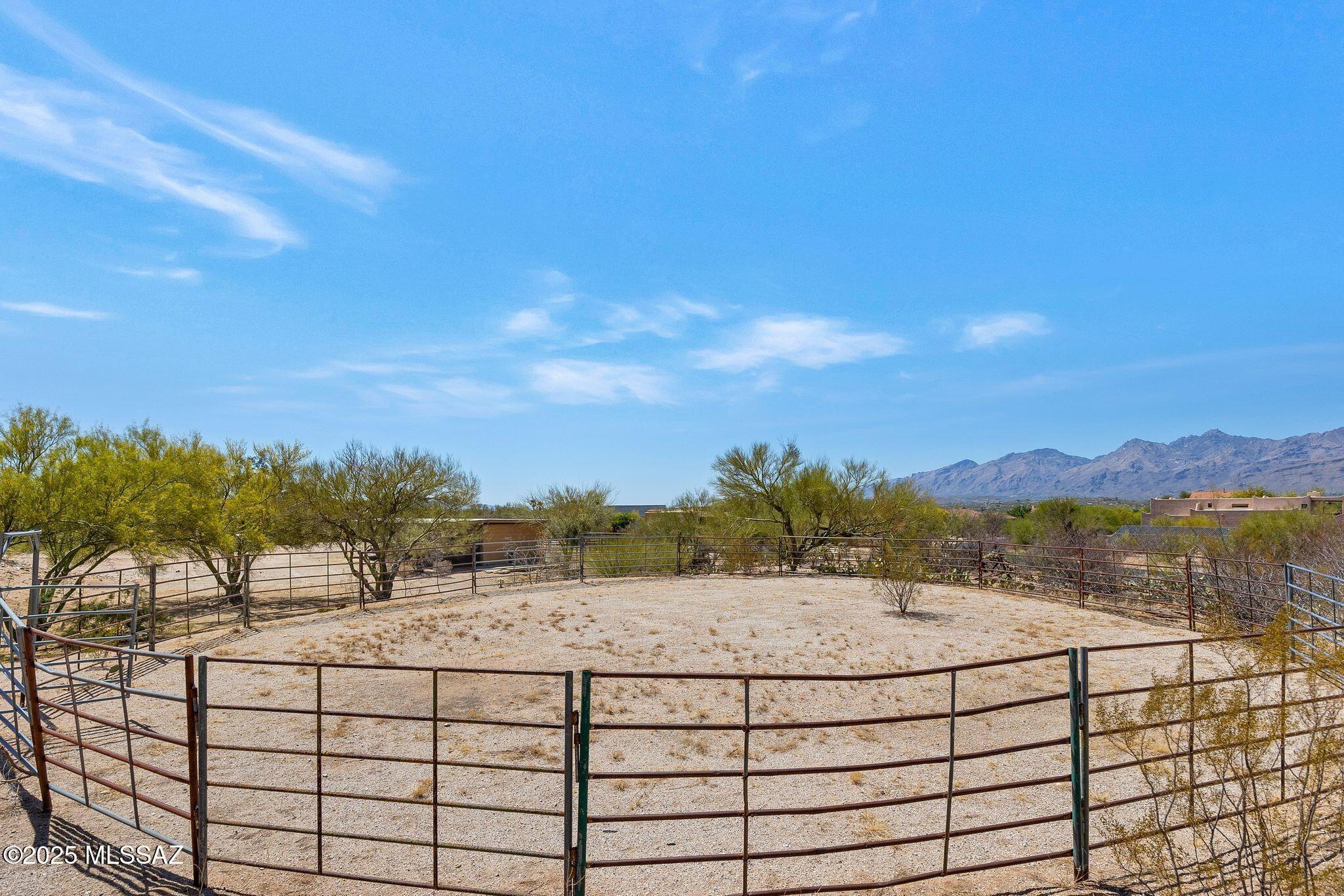 571 N Tanque Verde Loop Road