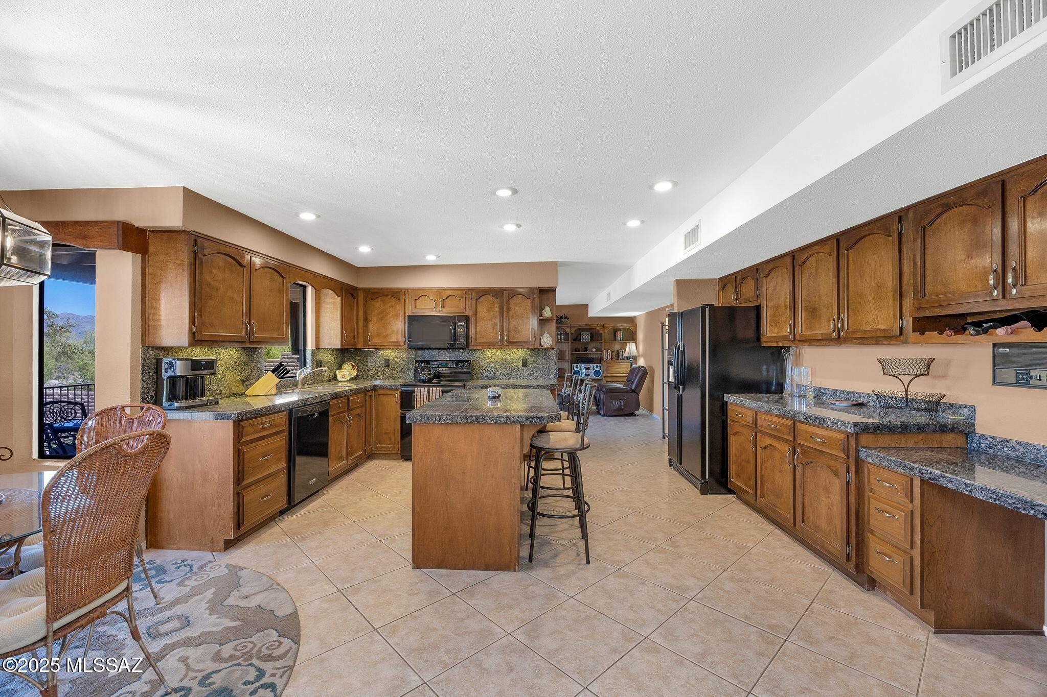 571 N Tanque Verde Loop Road