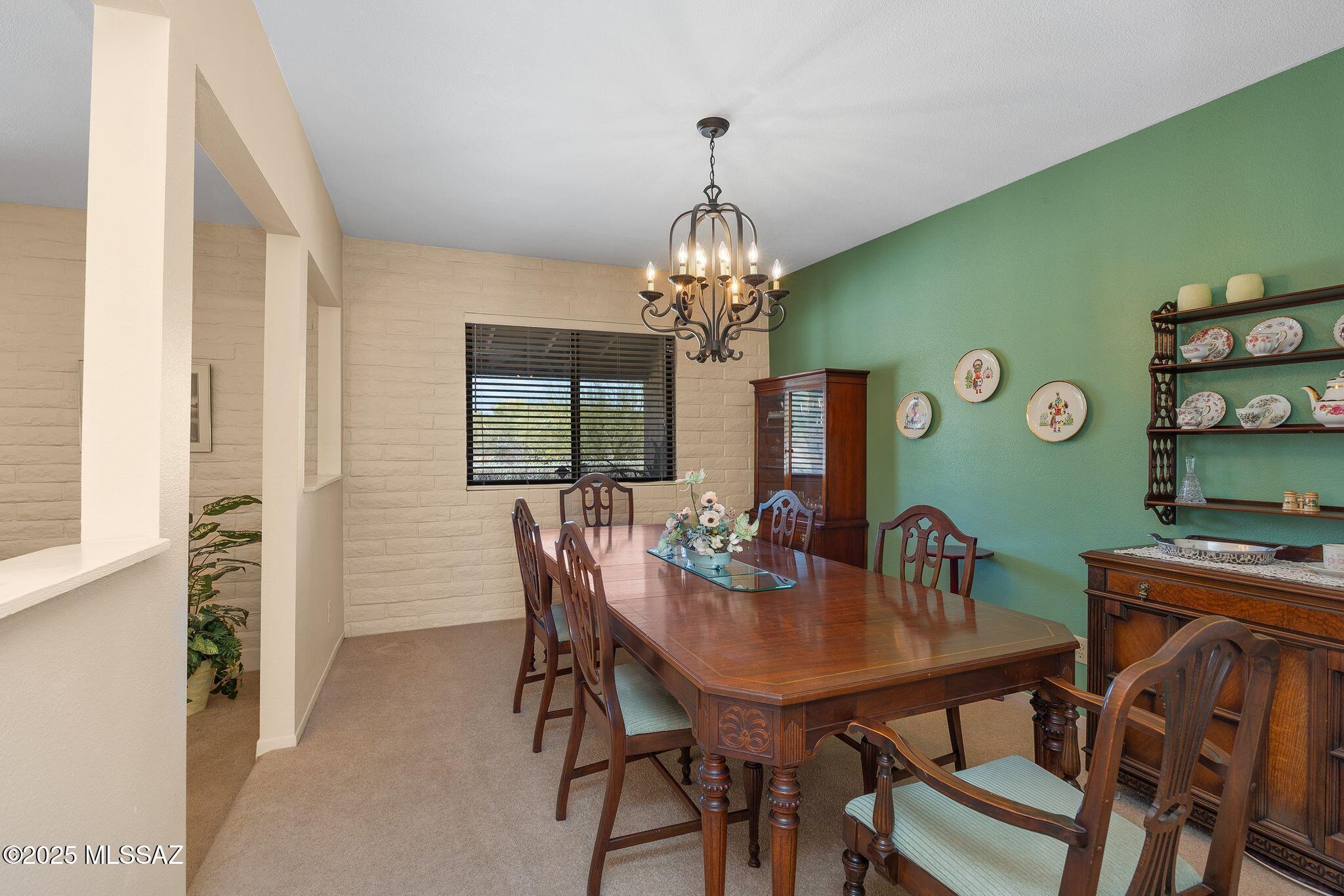 571 N Tanque Verde Loop Road