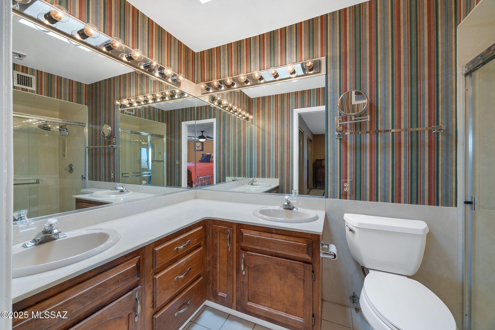 571 N Tanque Verde Loop Road