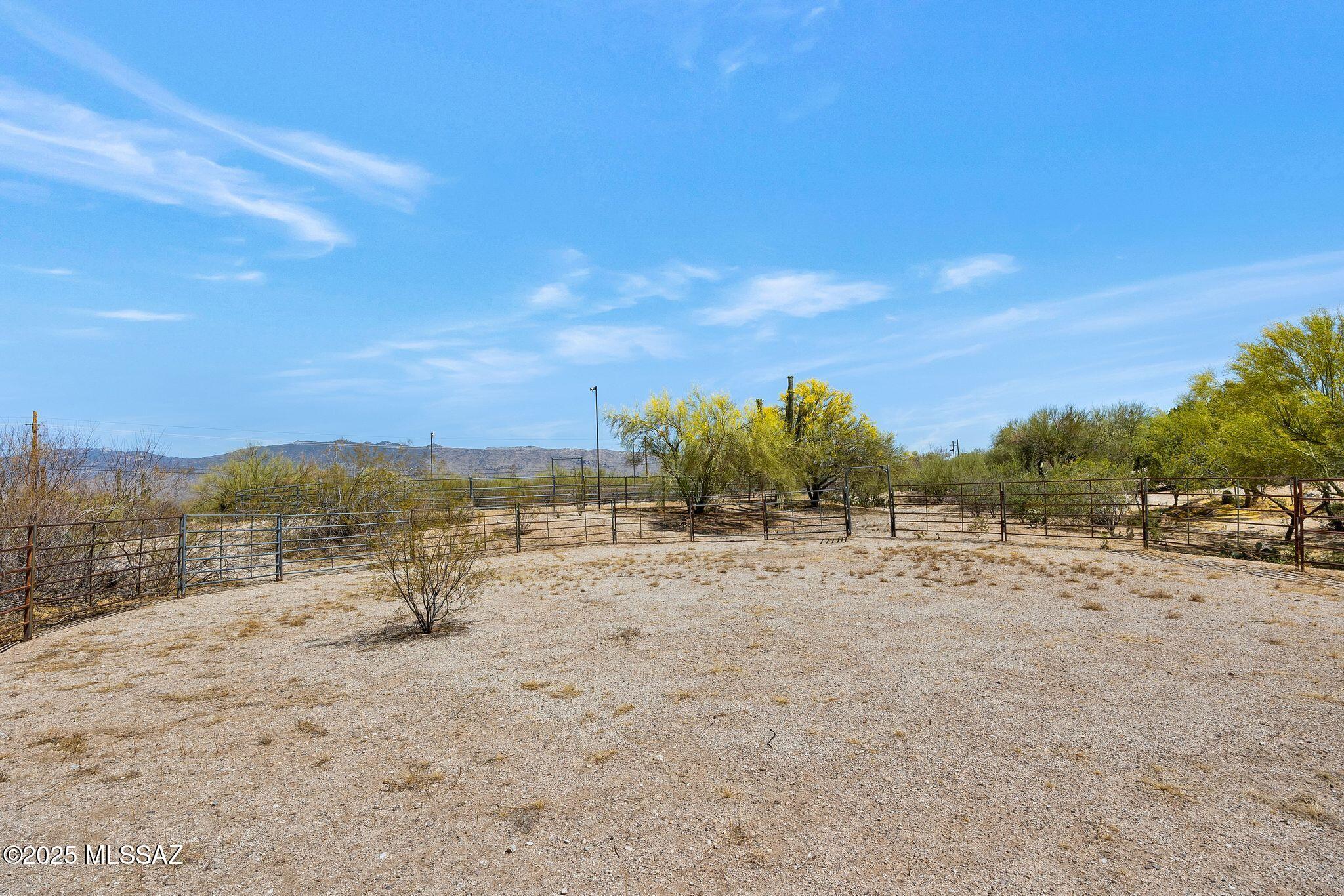 571 N Tanque Verde Loop Road