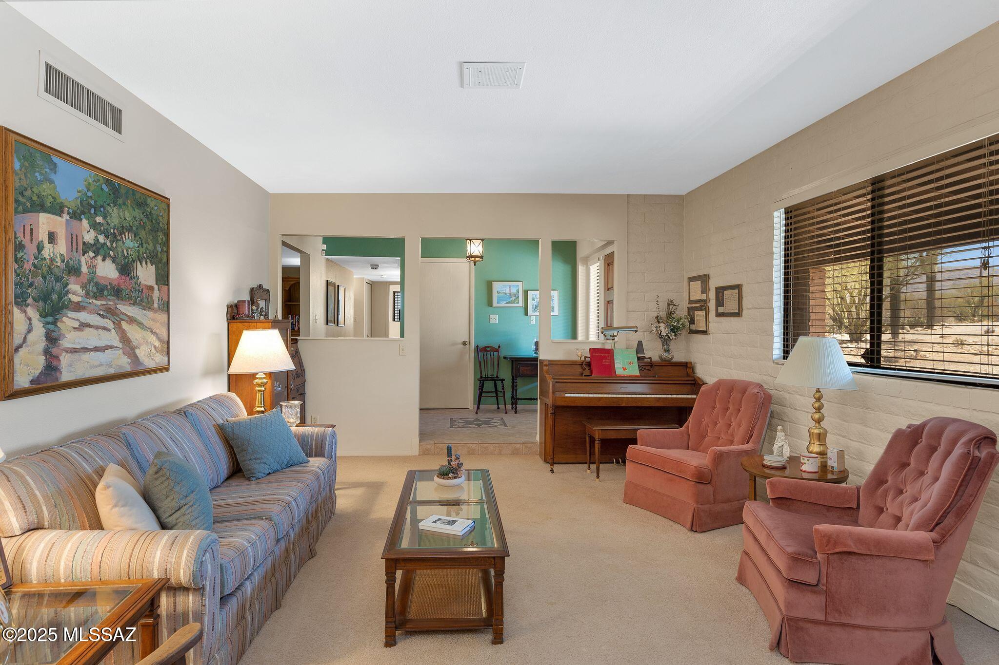 571 N Tanque Verde Loop Road