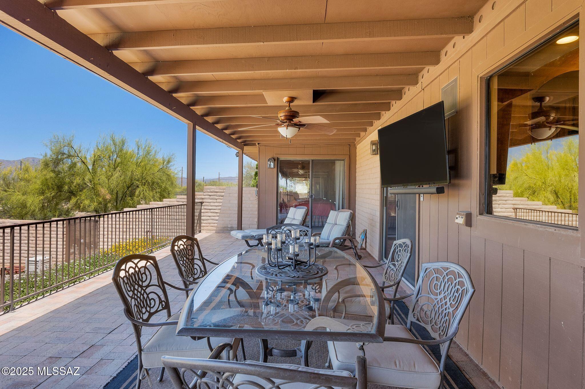 571 N Tanque Verde Loop Road