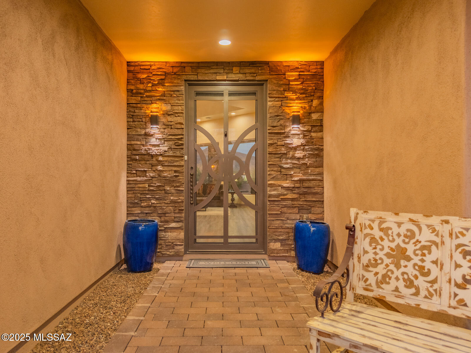 2706 N Megafauna Court