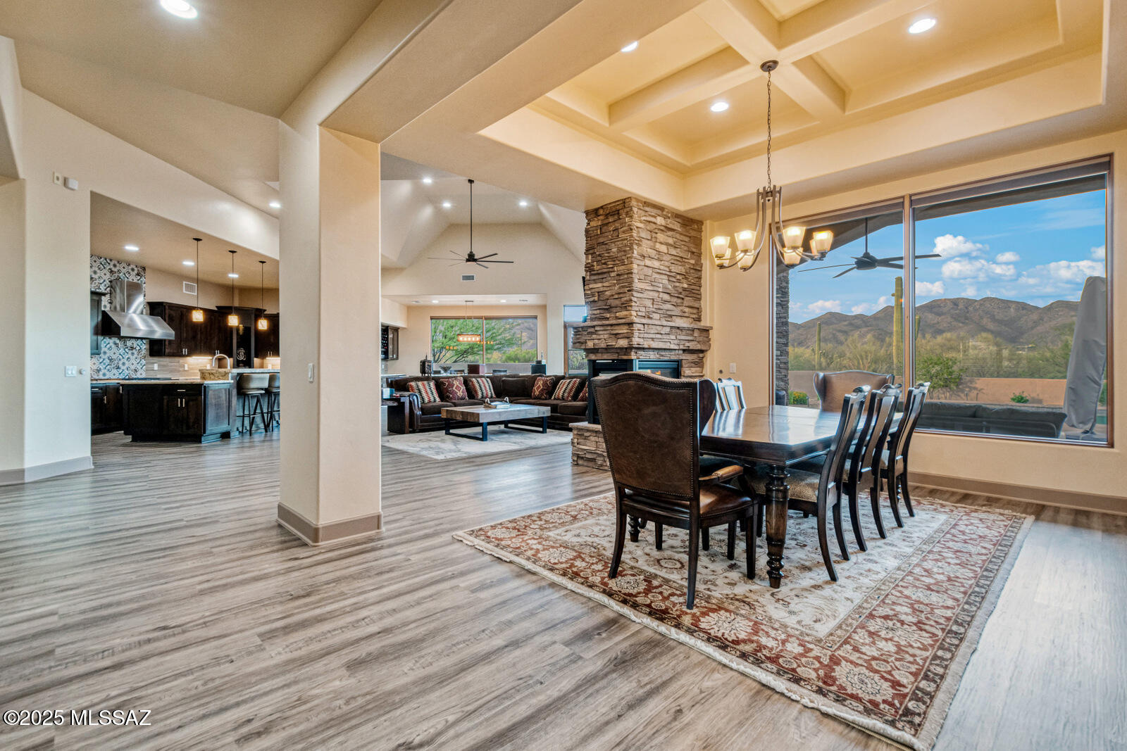 2706 N Megafauna Court