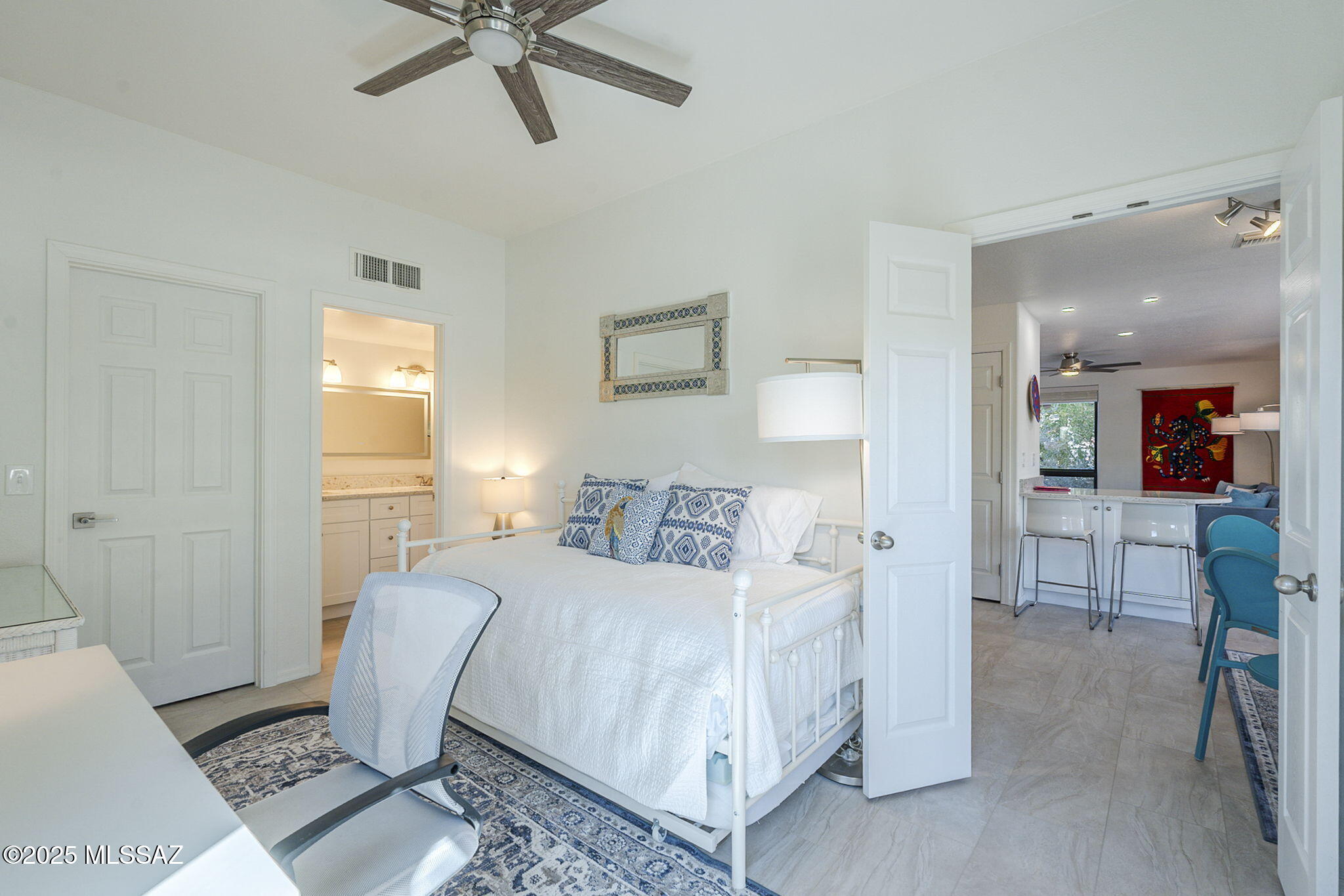 6655 N Canyon Crest Drive NE Unit: 6130