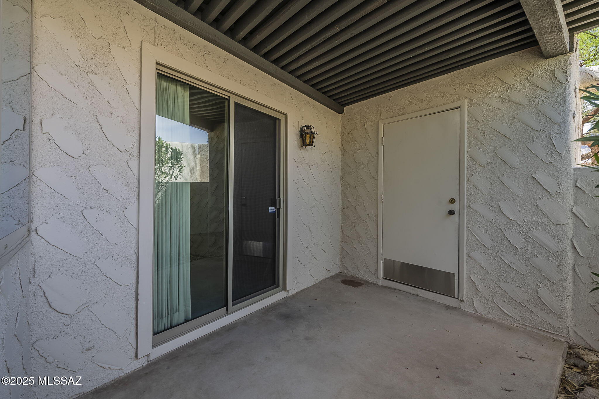 5444 N La Casita Drive