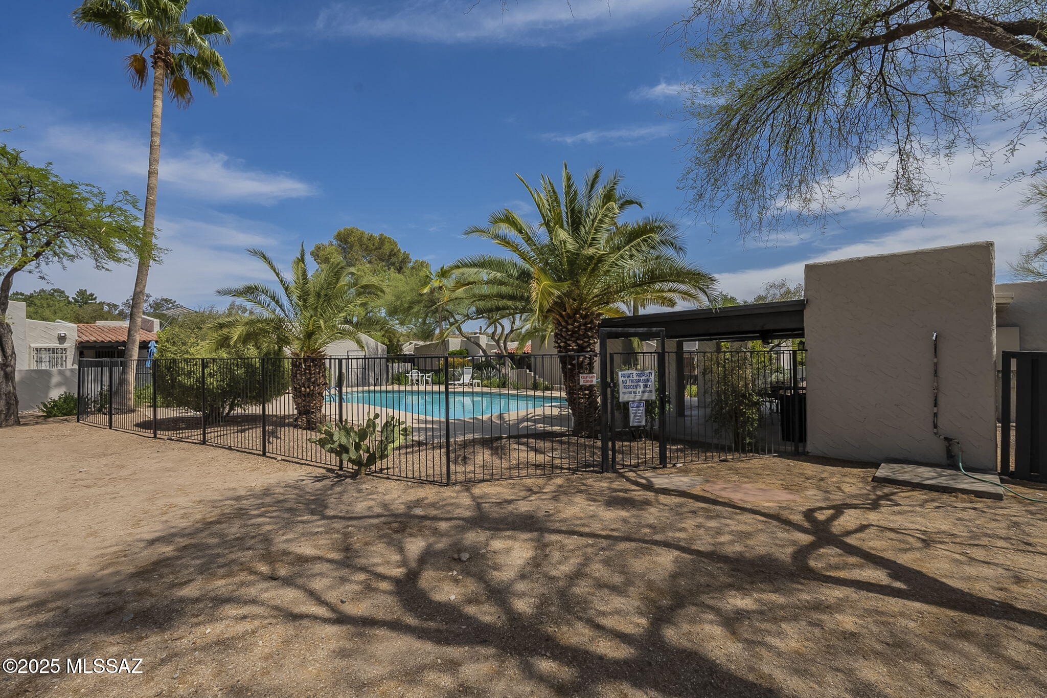 5444 N La Casita Drive