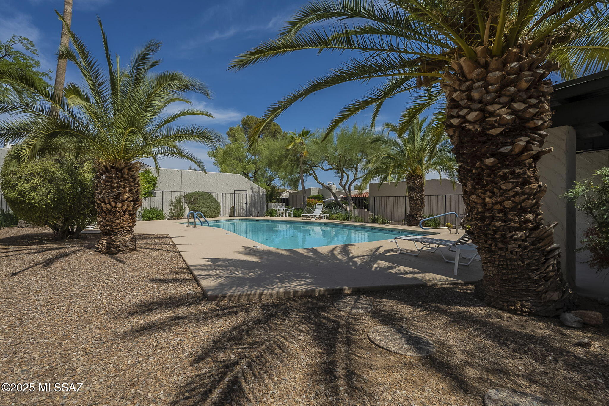 5444 N La Casita Drive