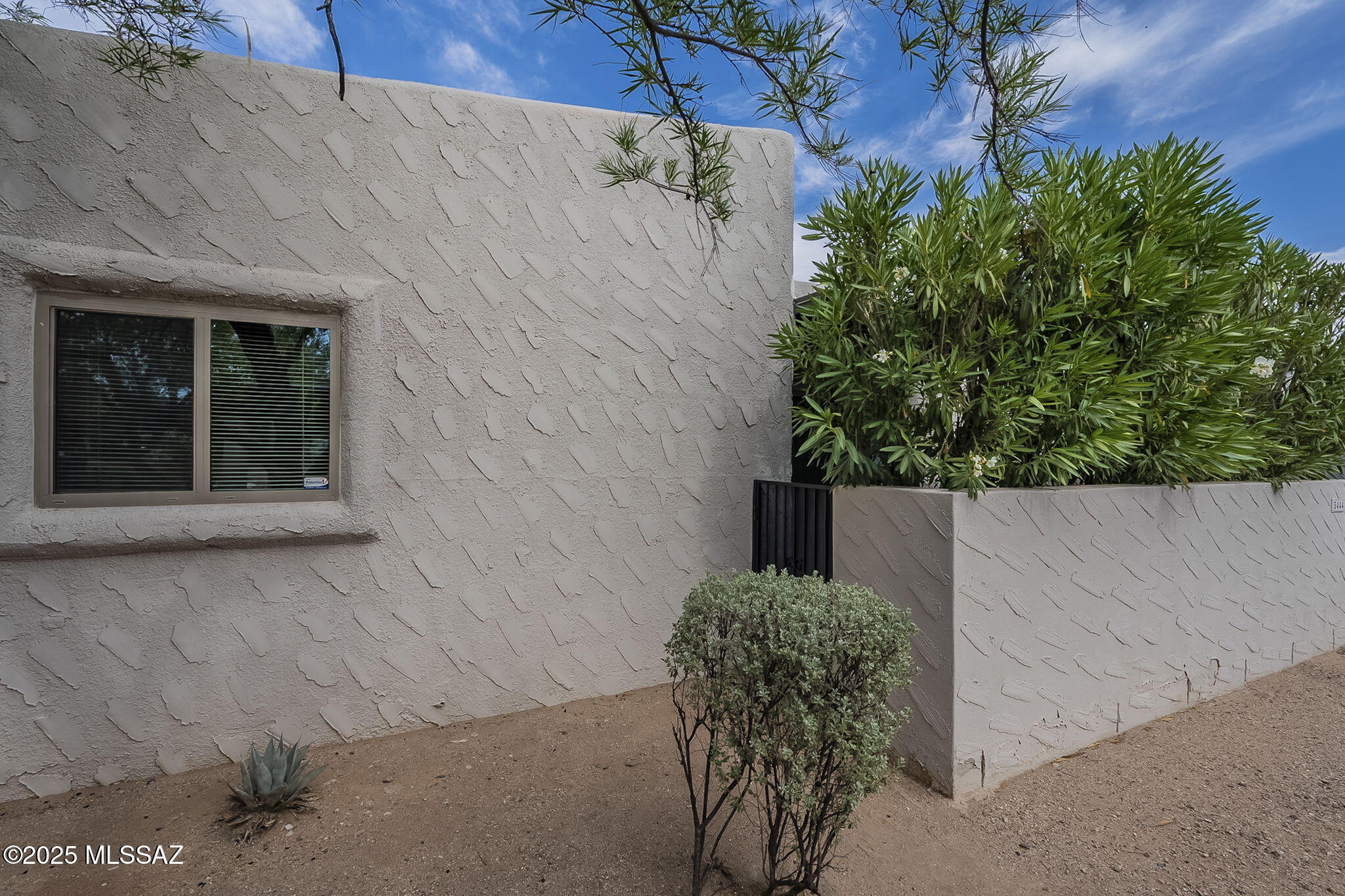 5444 N La Casita Drive