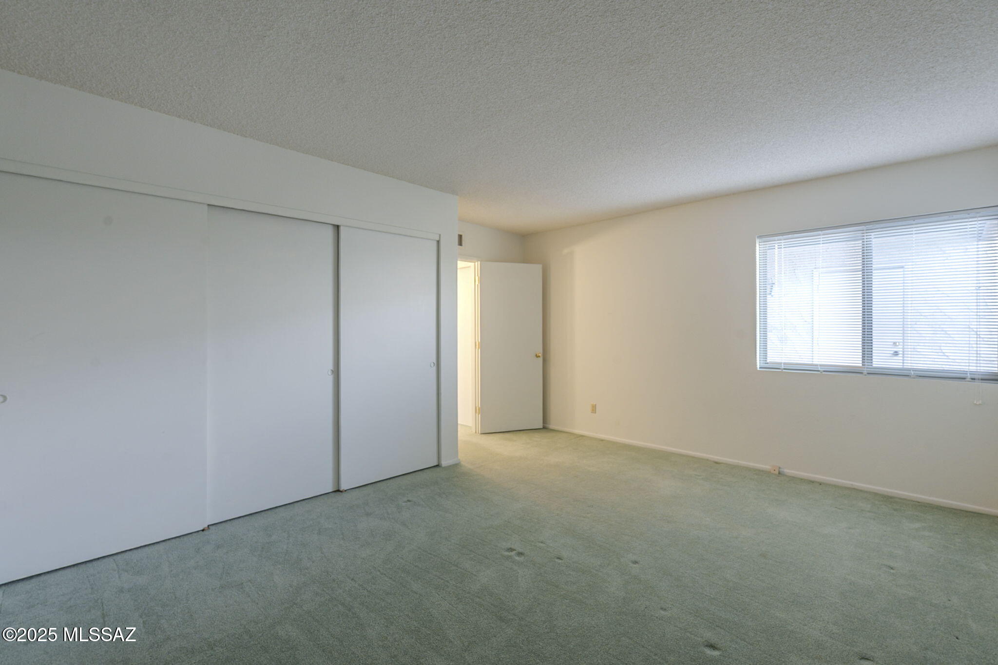 5444 N La Casita Drive