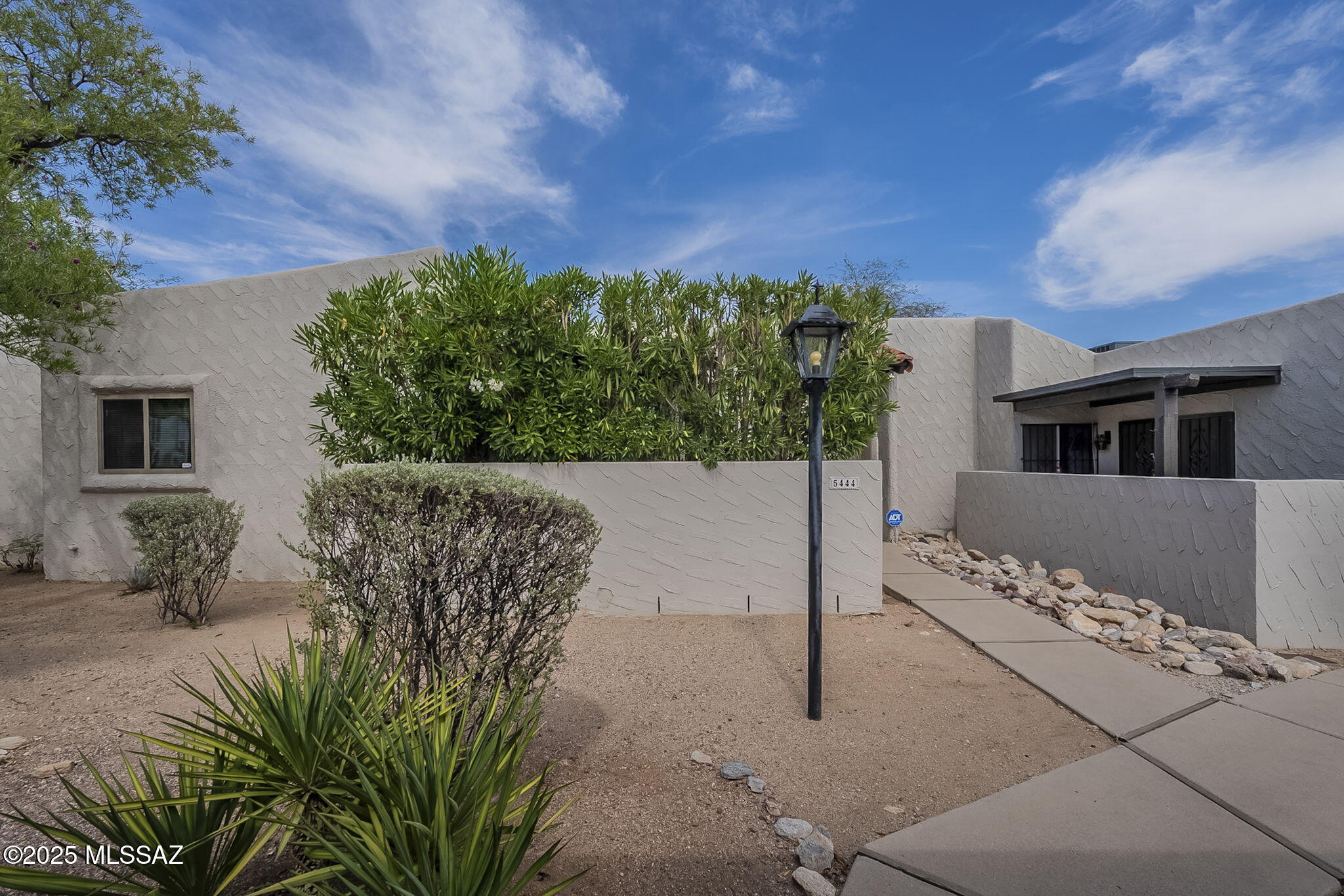 5444 N La Casita Drive