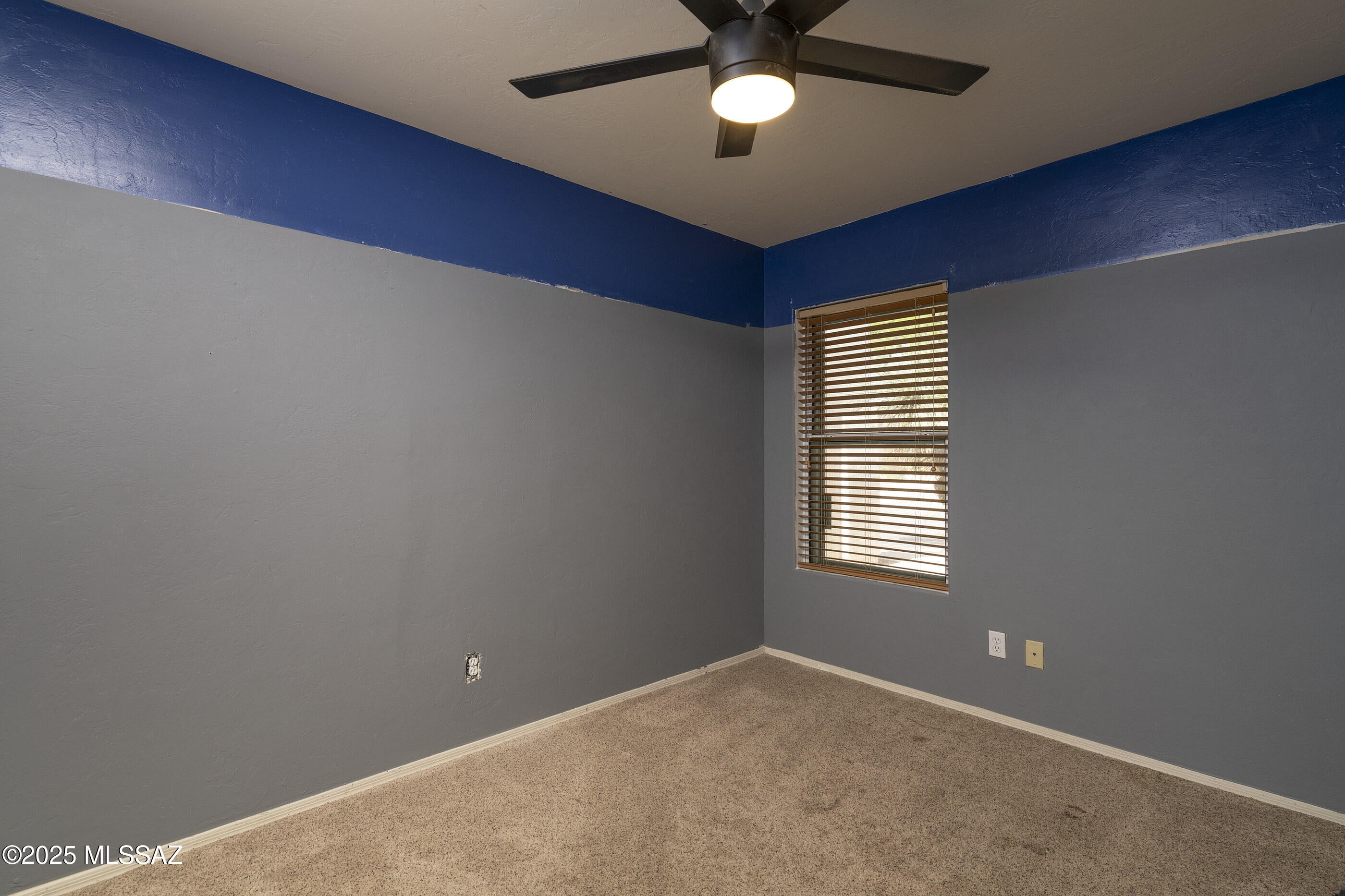 730 N Northern Vista Place