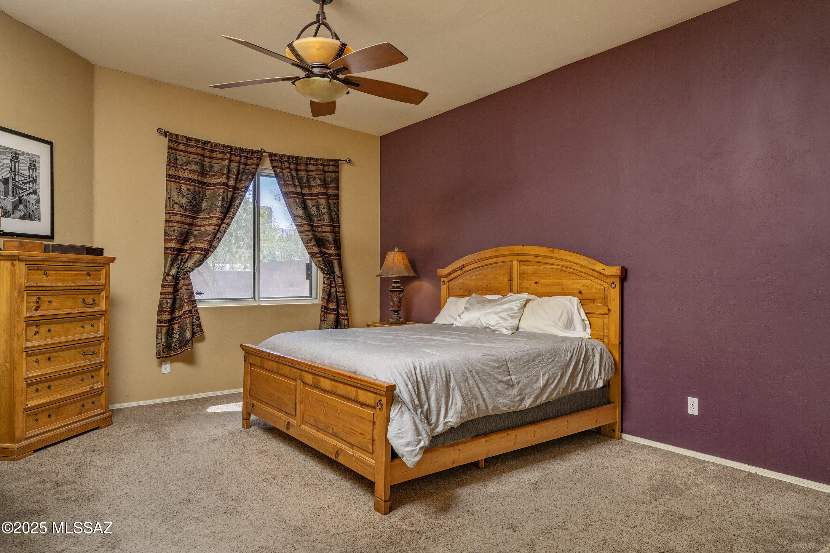 730 N Northern Vista Place