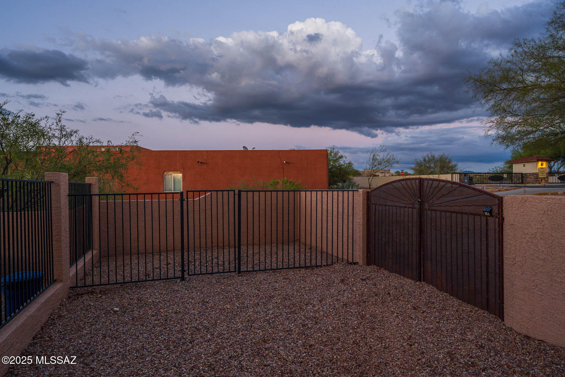 14245 E Wild Jesse Way