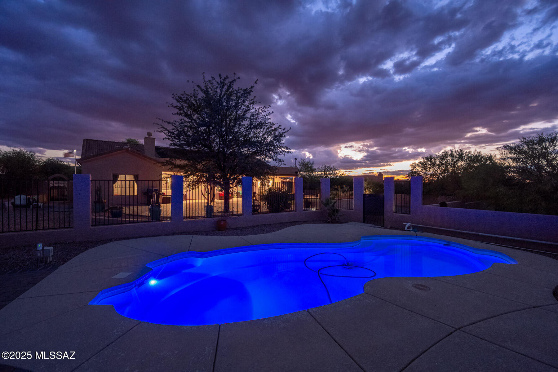 14245 E Wild Jesse Way