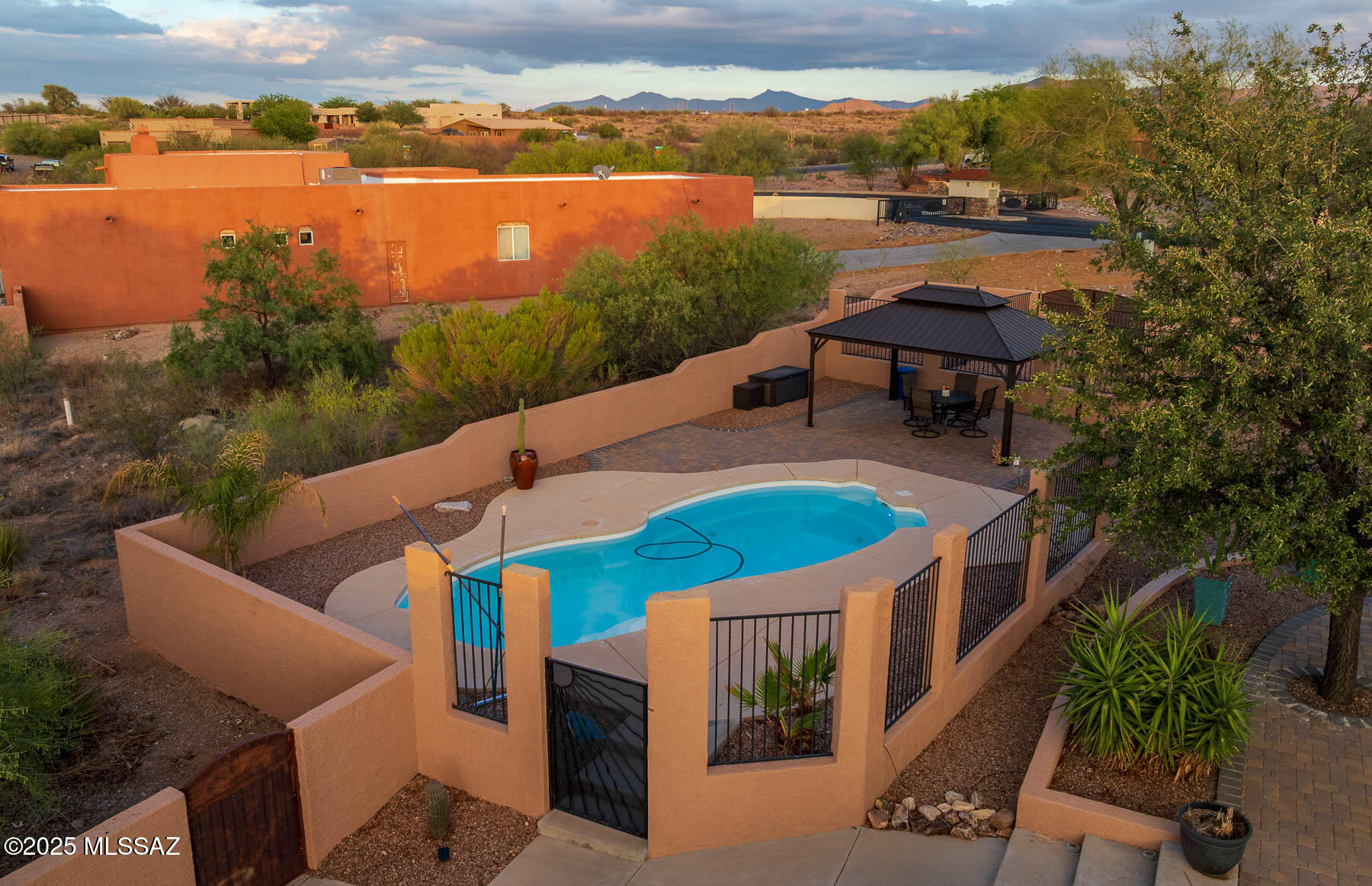 14245 E Wild Jesse Way