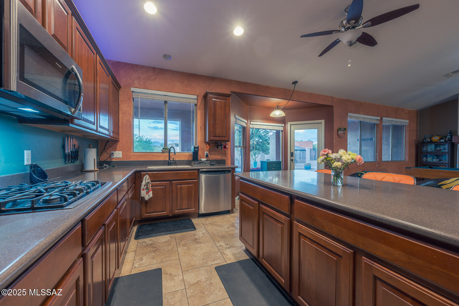 14245 E Wild Jesse Way