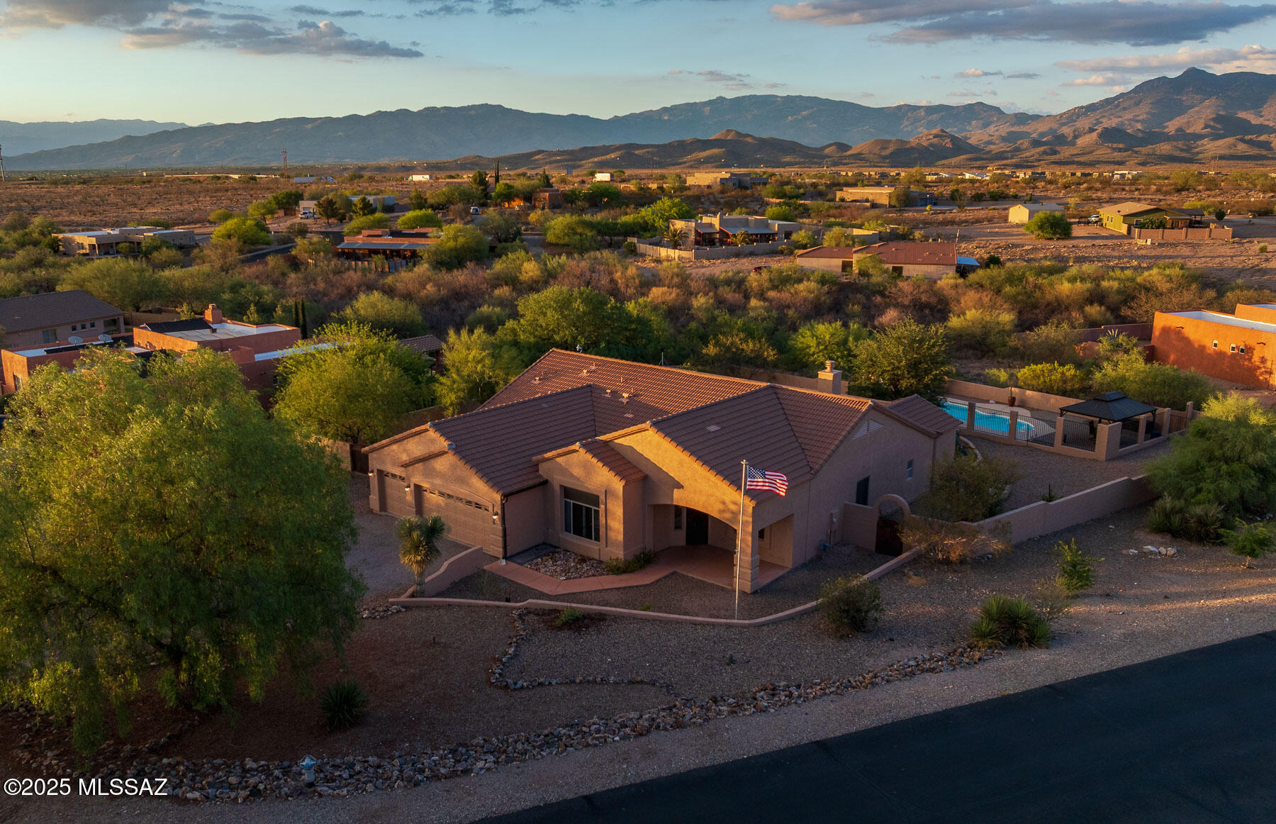 14245 E Wild Jesse Way