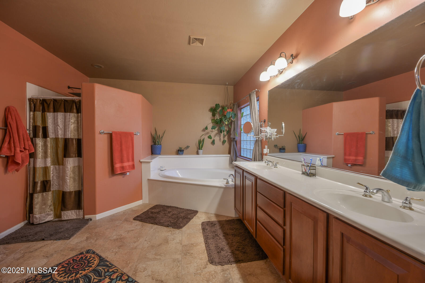 14245 E Wild Jesse Way