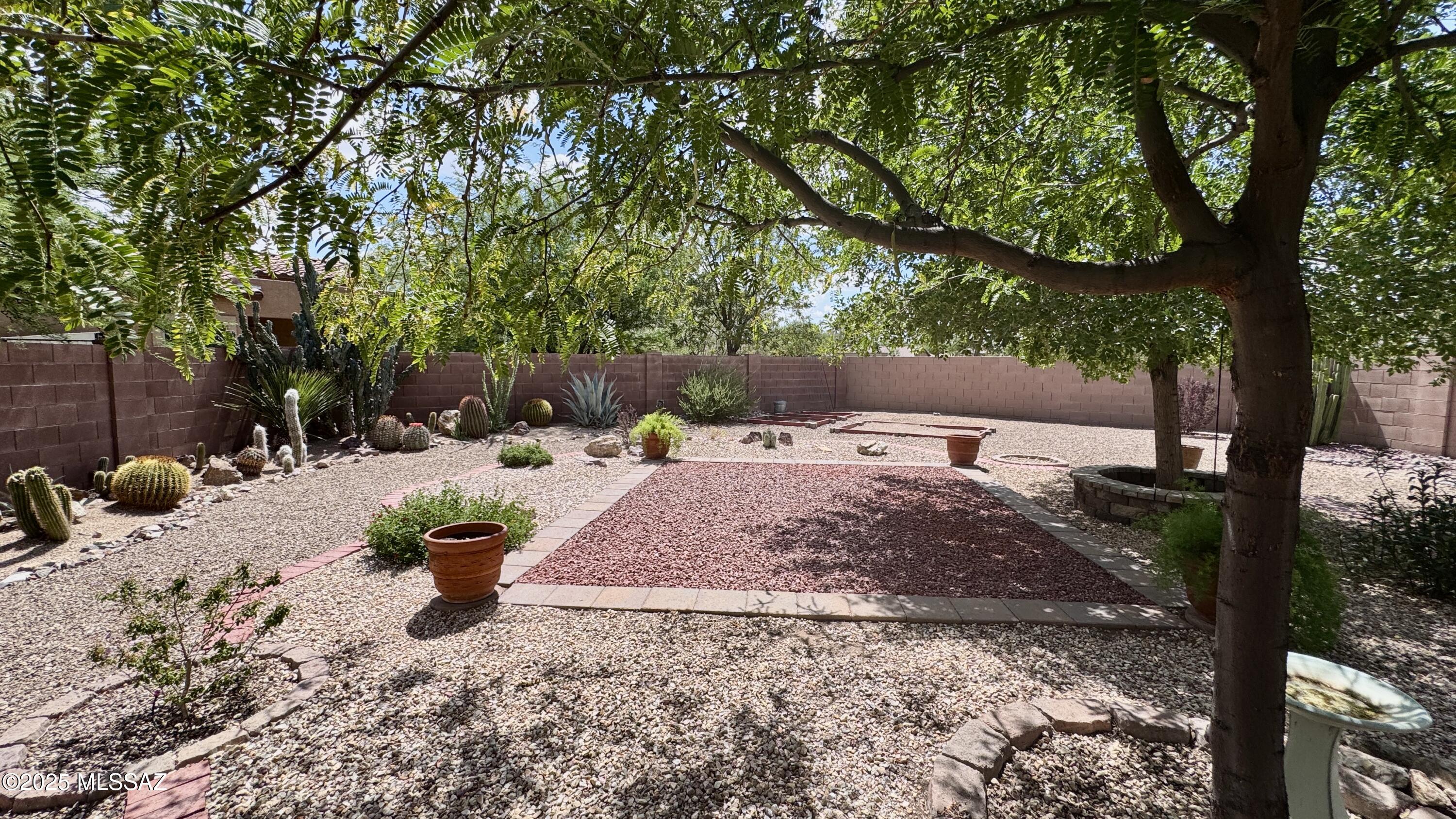 955 E Mt Shibell Drive