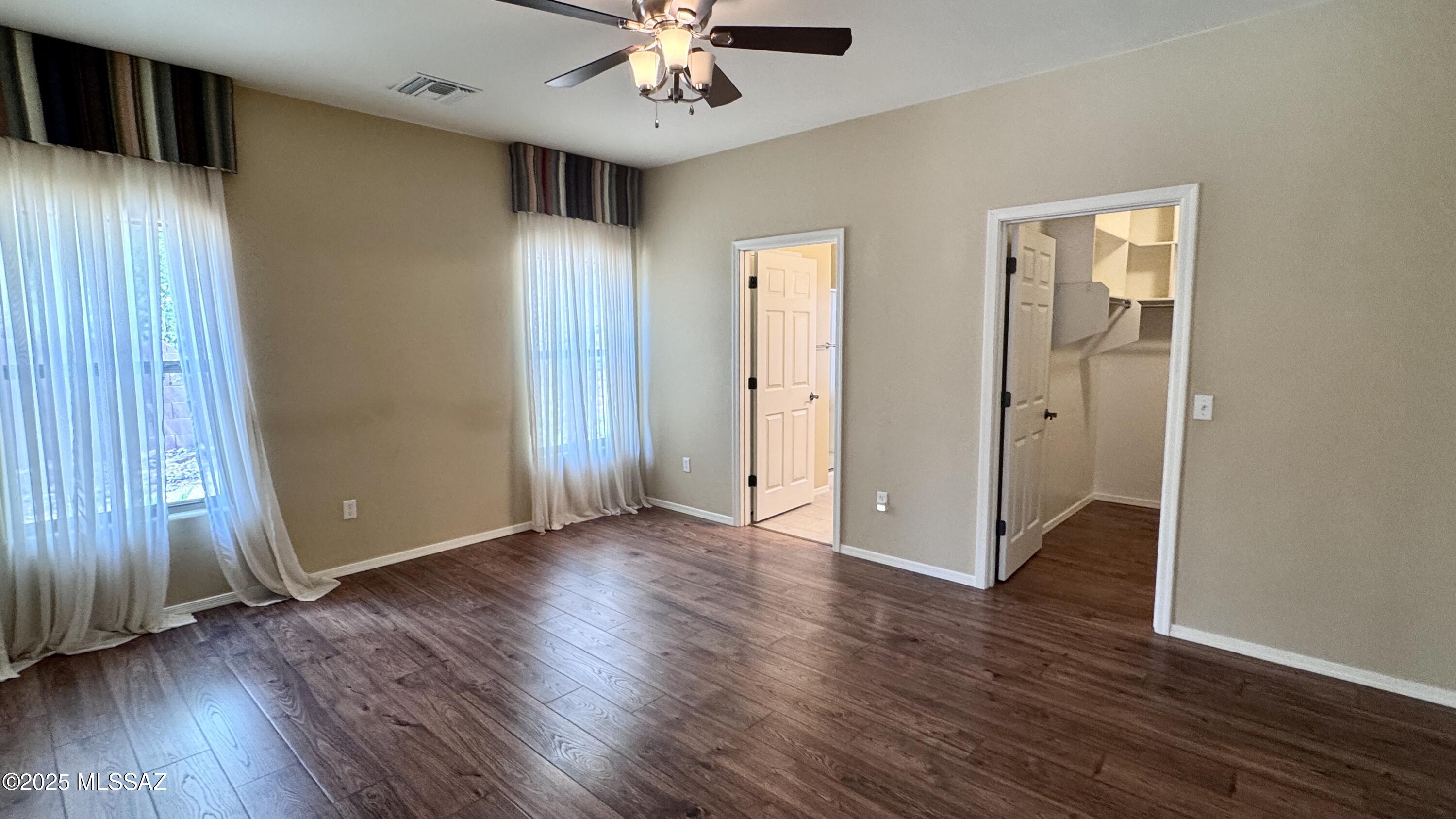 955 E Mt Shibell Drive