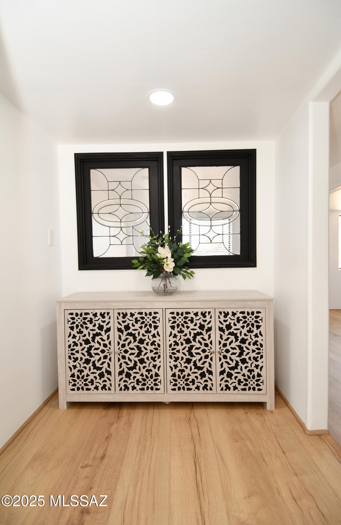 4038 E Bellevue Street