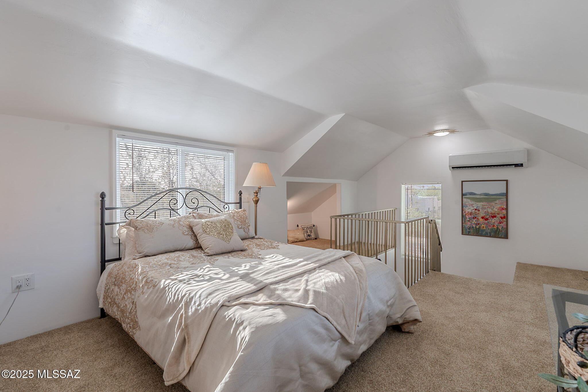 4038 E Bellevue Street