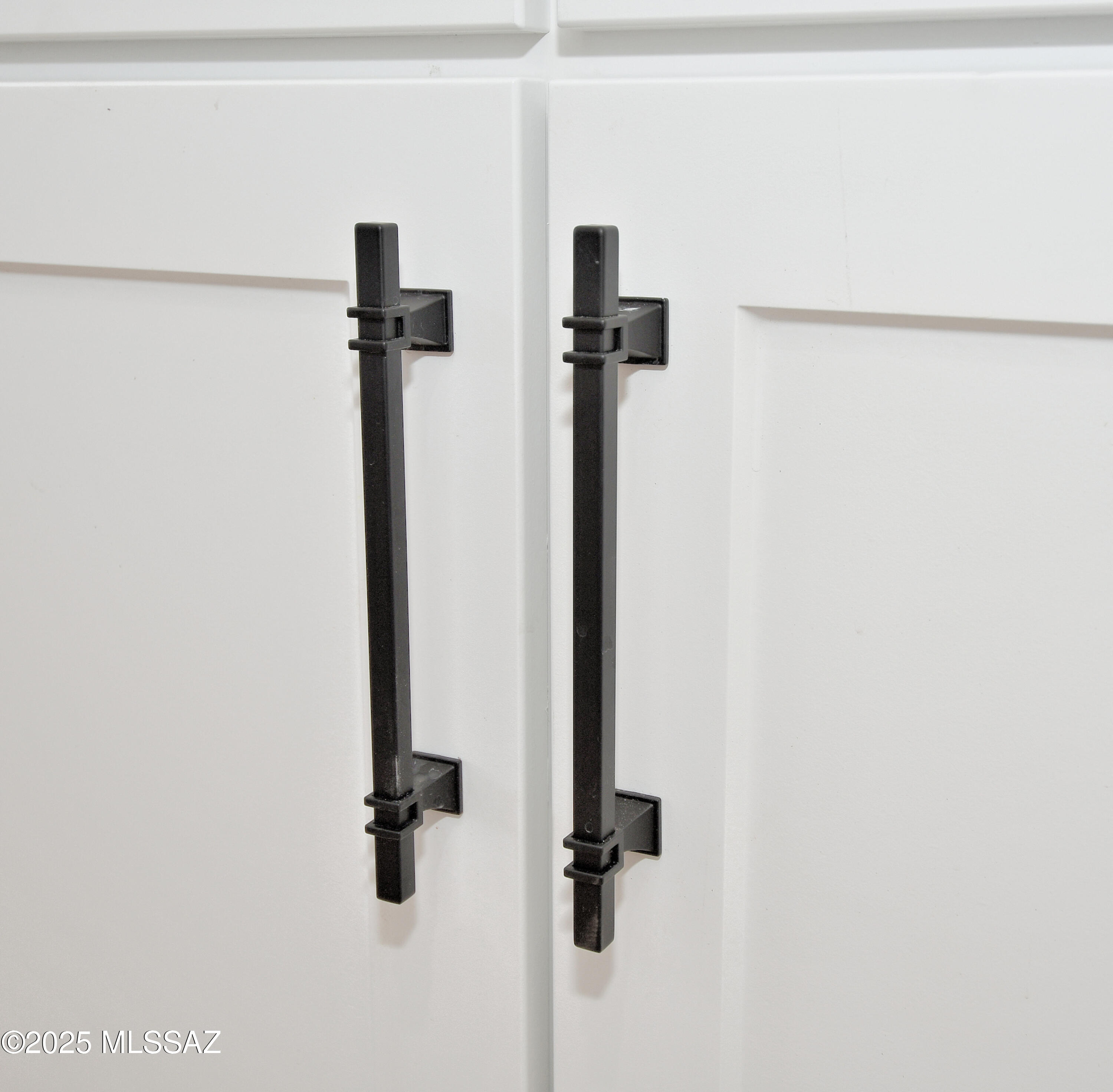 4038 E Bellevue Street