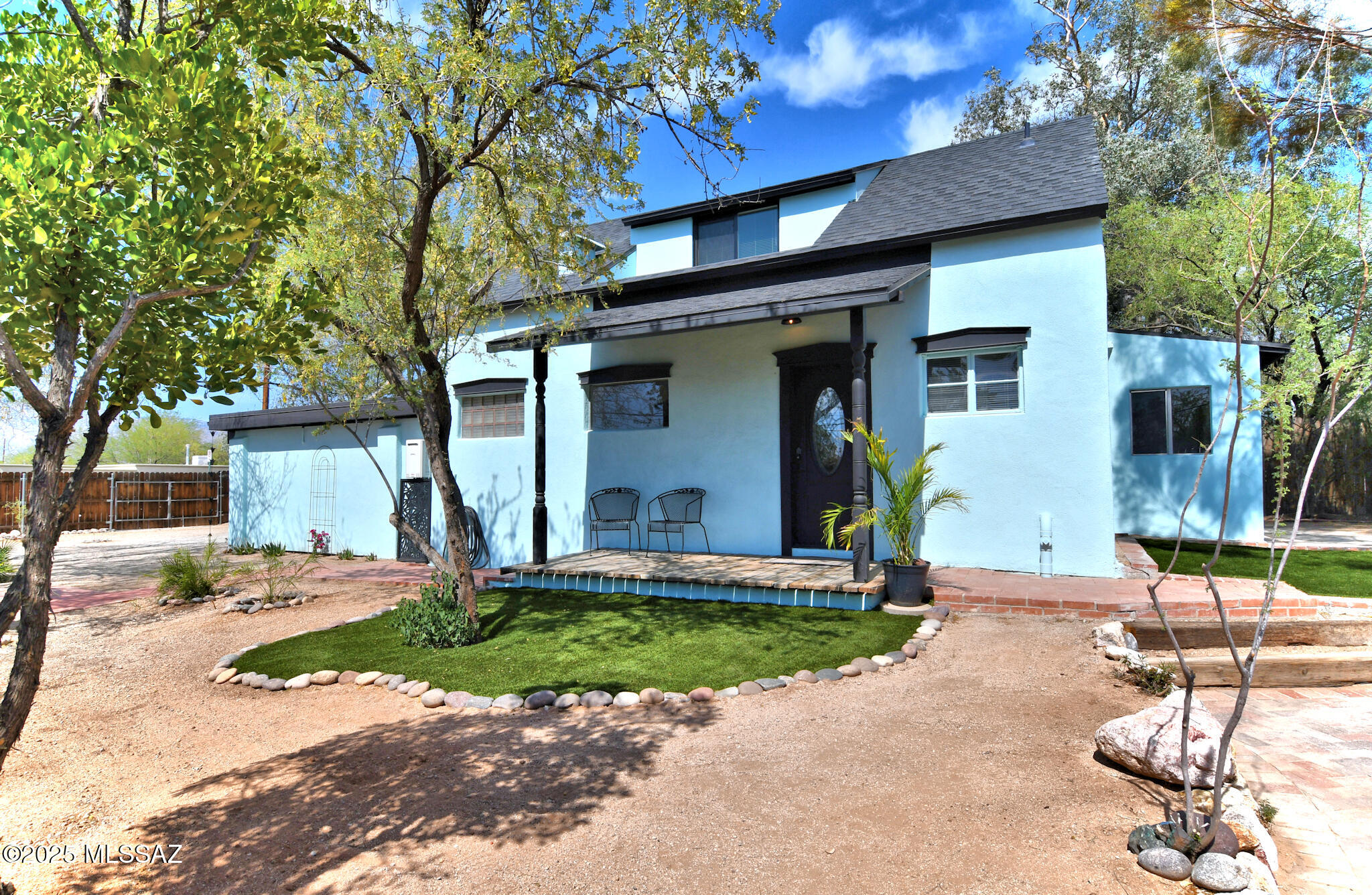 4038 E Bellevue Street