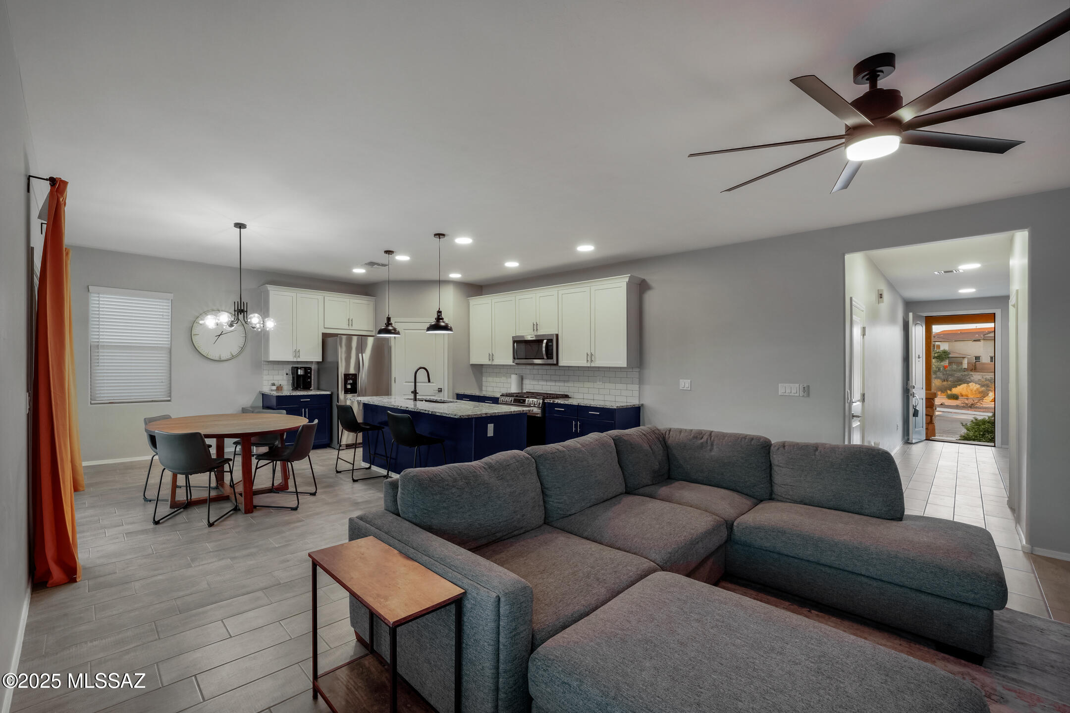 10544 S Avenida Lago De Plata