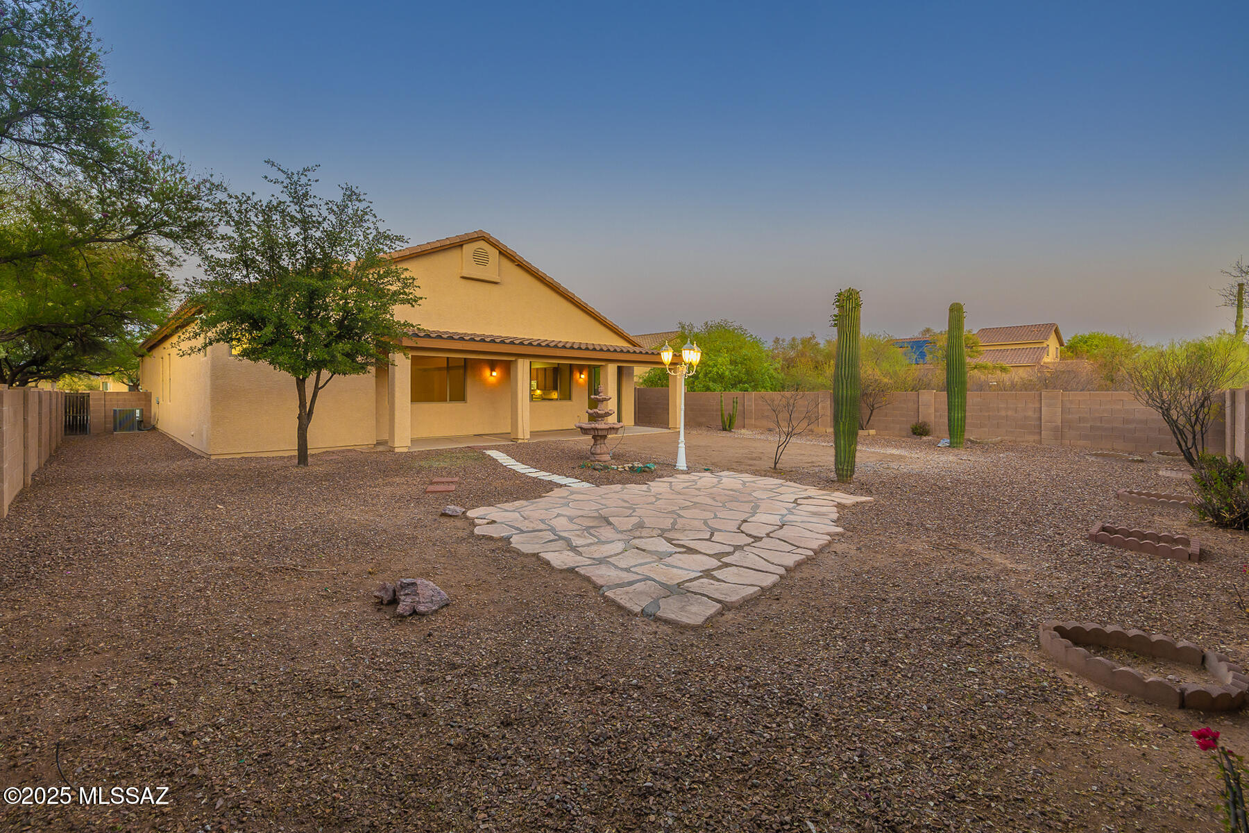 8191 N White Stallion Place