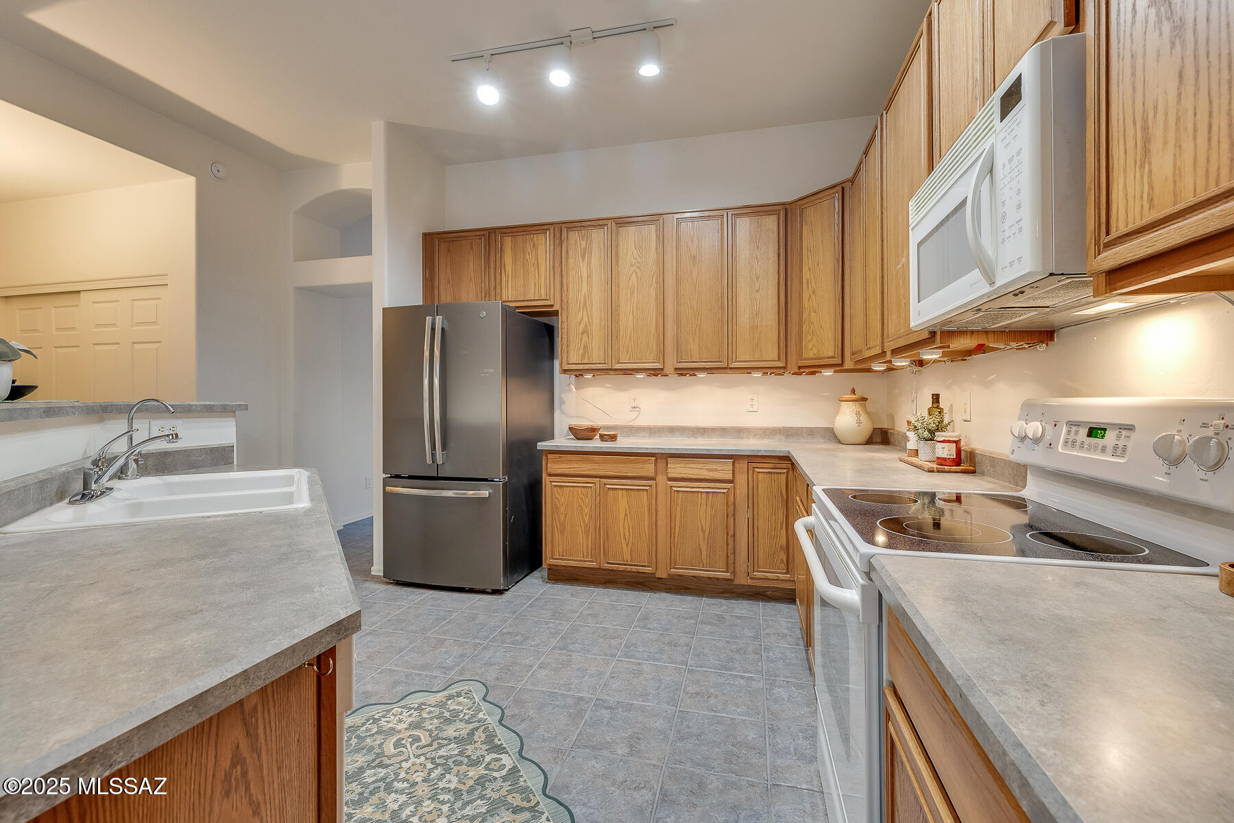 8191 N White Stallion Place
