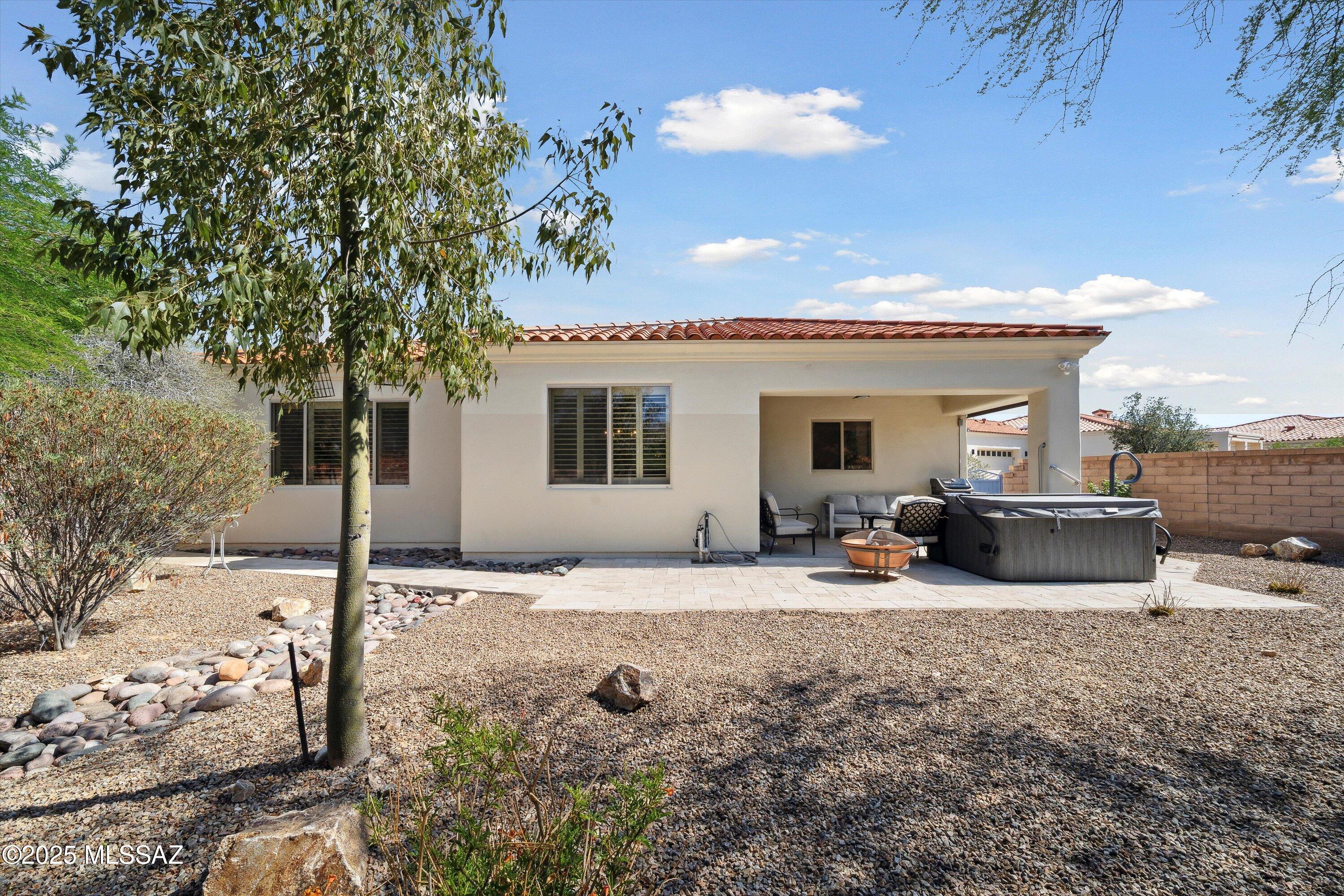 7274 E Placita Rancho La Cholla