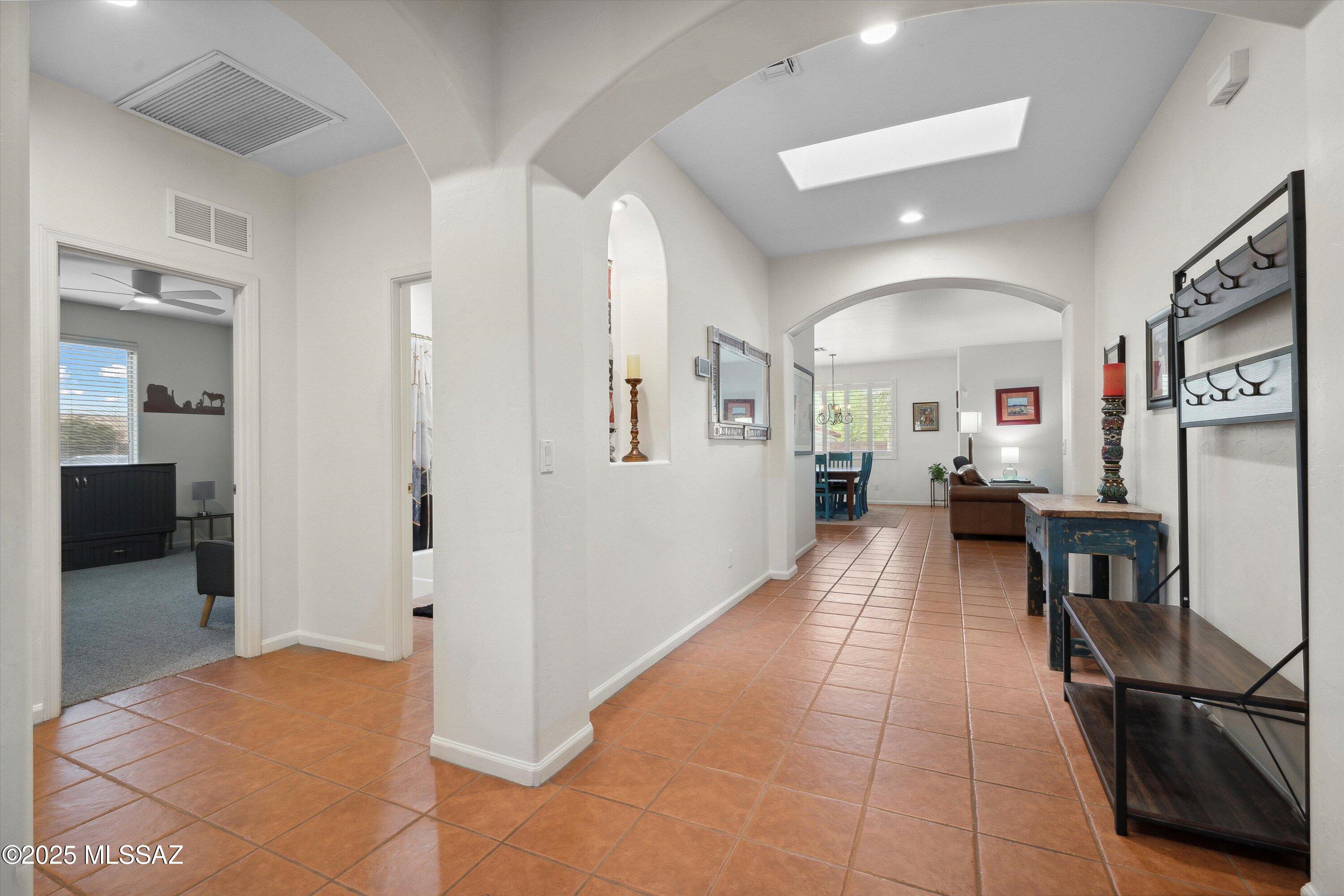 7274 E Placita Rancho La Cholla